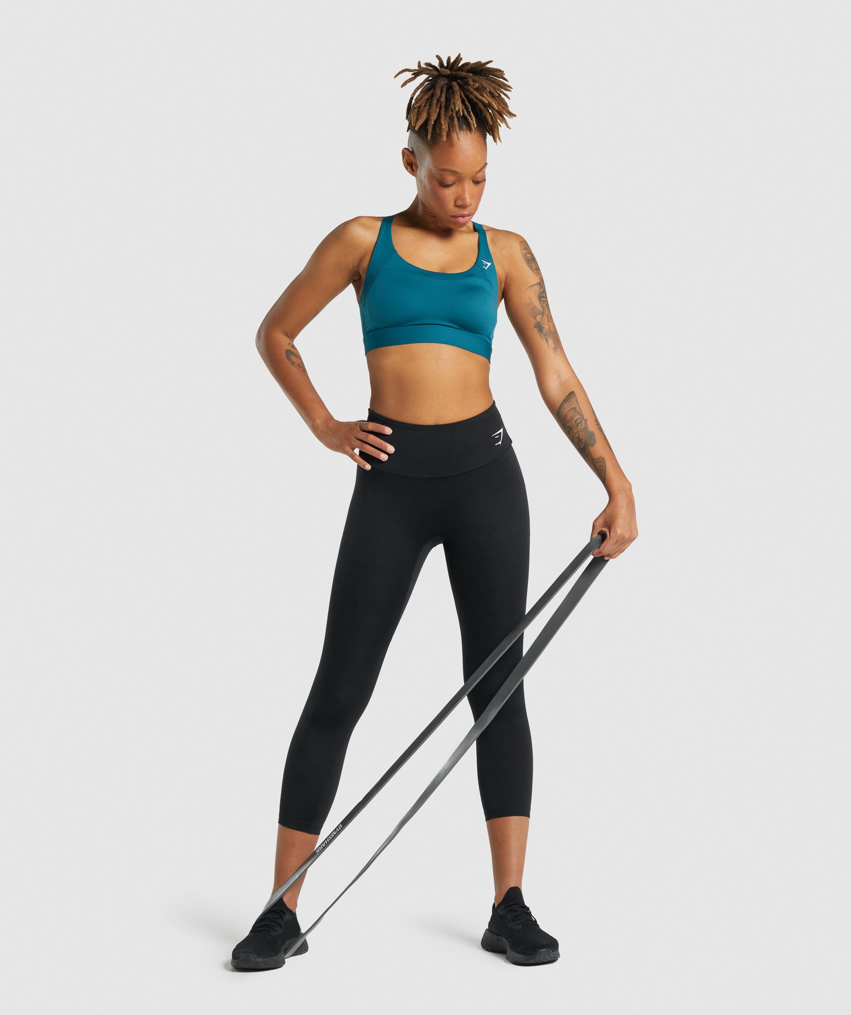 gymshark-11kg-to-36kg-resistance-band-charcoal-aw21