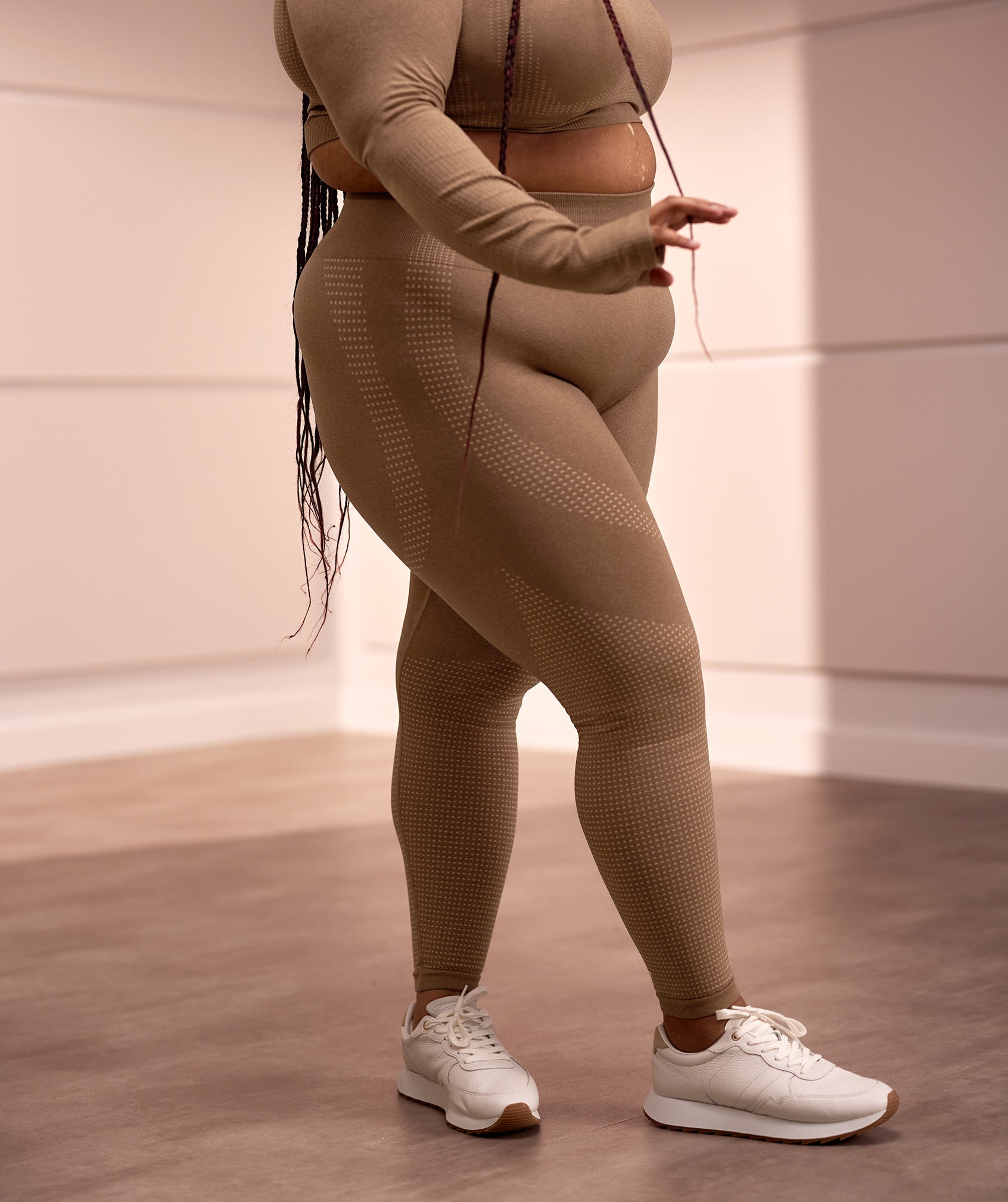 gymshark-vital-seamless-2-0-leggings-fawn-marl-aw22