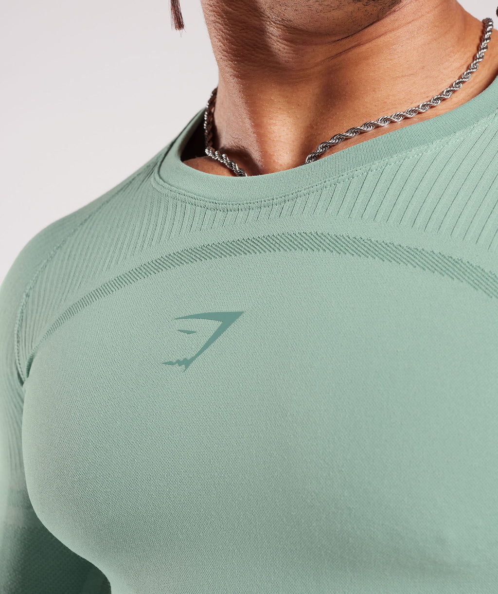 gymshark-315-seamless-long-sleeve-t-shirt-frost-teal-ink-teal-ss23