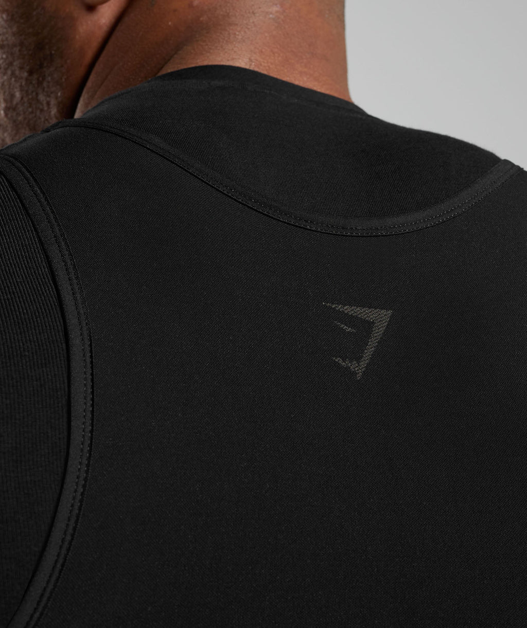 gymshark-seamless-singlet-black-charcoal-grey-ss23