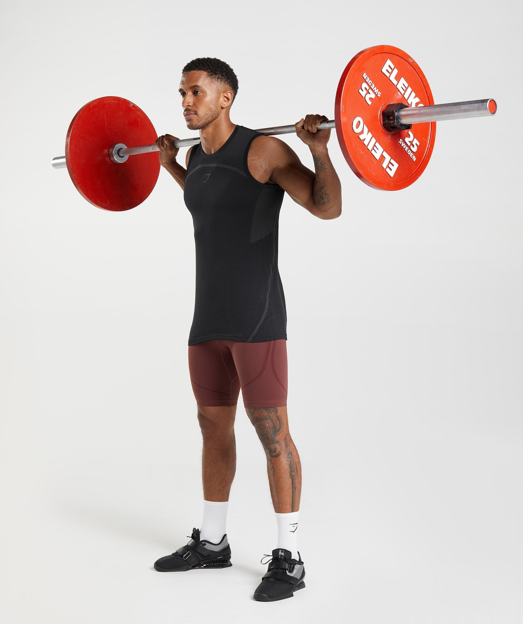 gymshark-315-seamless-1-2-shorts-cherry-brown-athletic-maroon-ss22