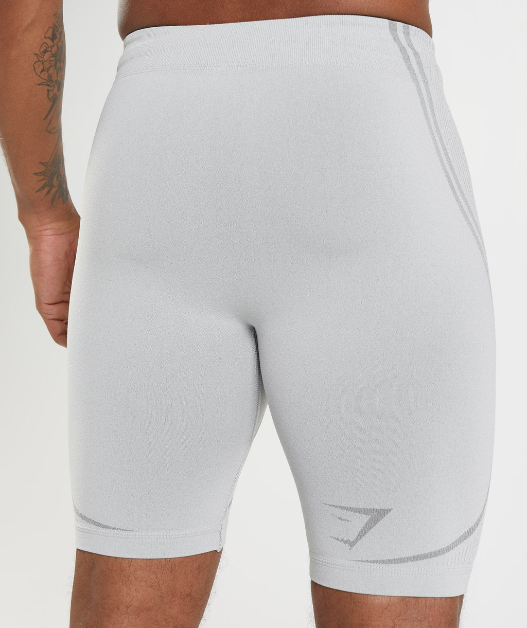gymshark-315-seamless-1-2-shorts-light-grey-charcoal-grey-ss22