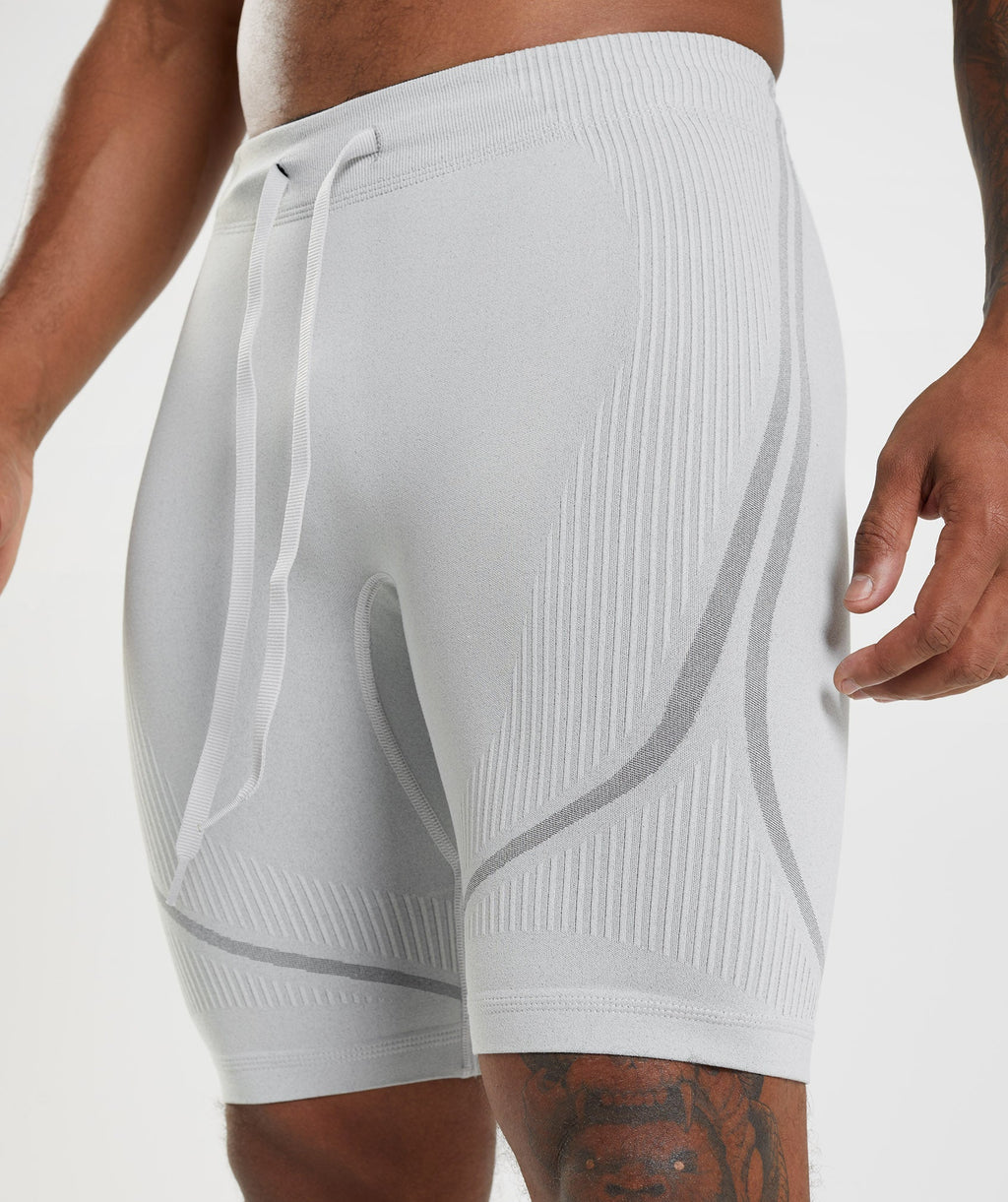 gymshark-315-seamless-1-2-shorts-light-grey-charcoal-grey-ss22