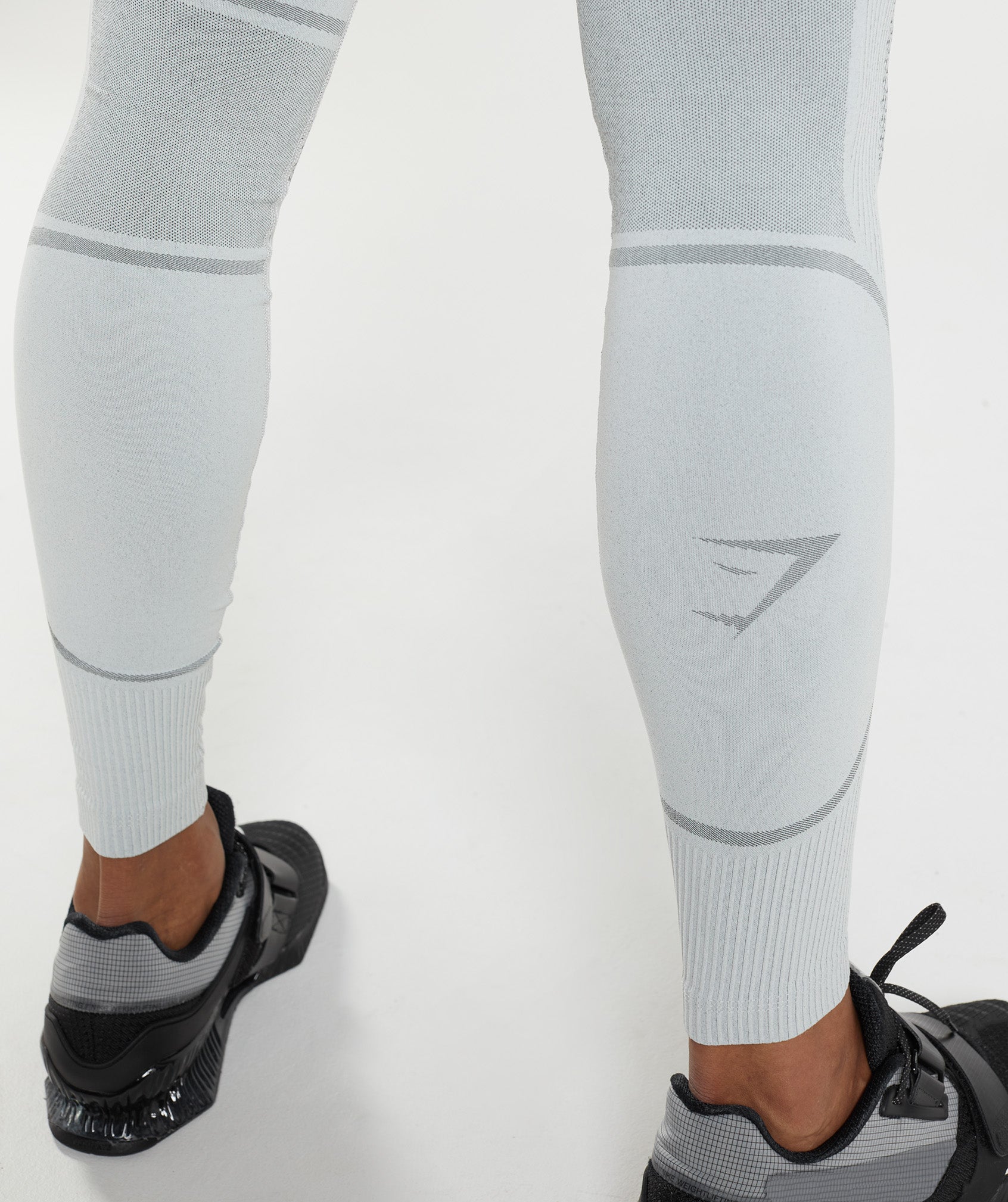 gymshark-315-seamless-tights-light-grey-charcoal-grey-ss22