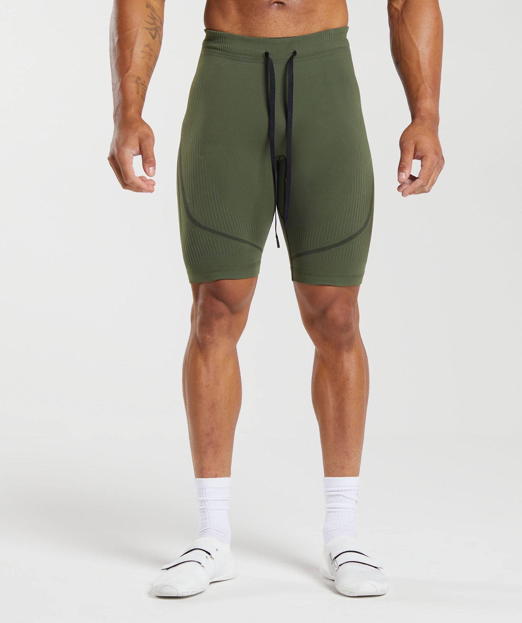 gymshark-315-seamless-shorts-winter-olive-black-aw23