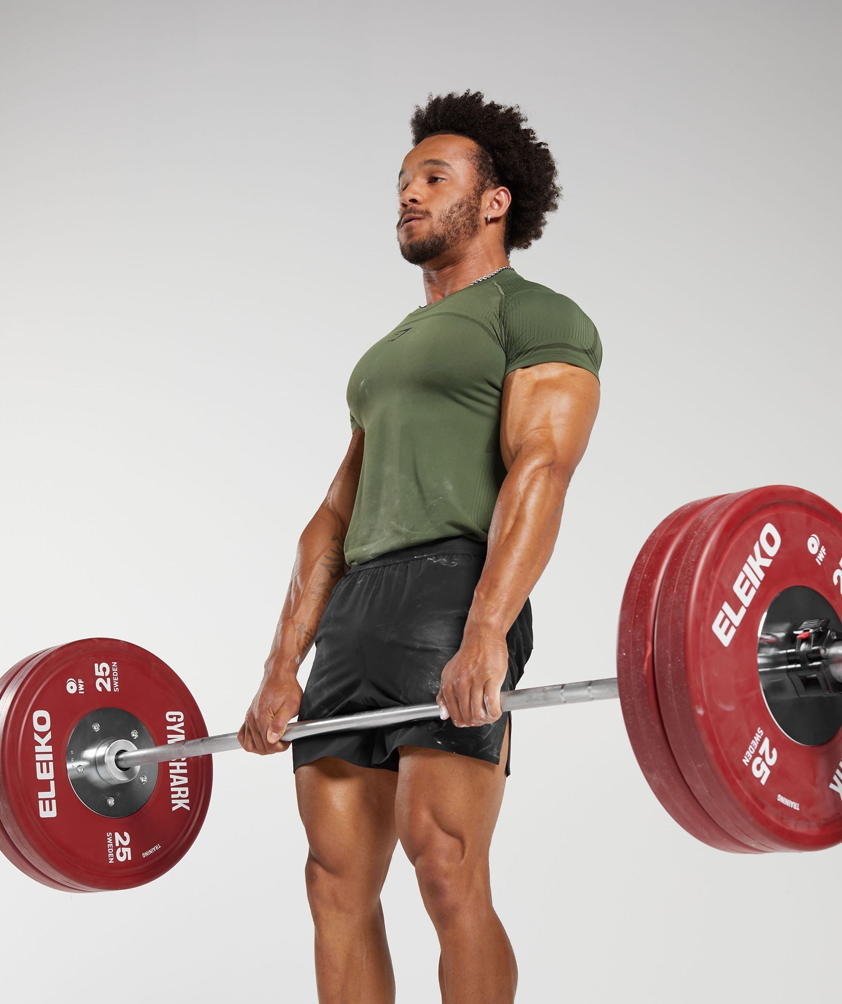 gymshark-315-seamless-t-shirt-core-olive-deep-olive-green-aw23