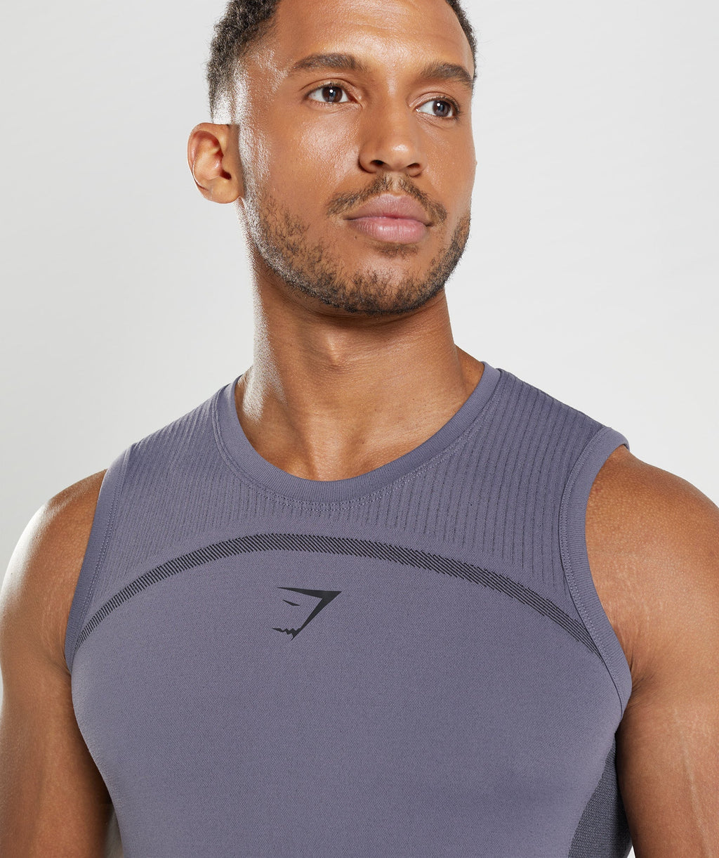 gymshark-315-seamless-tank-mercury-purple-black-aw22