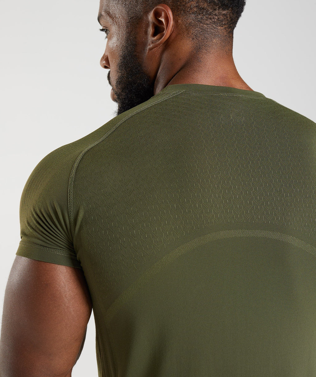 gymshark-315-seamless-t-shirt-core-olive-marsh-green-aw22