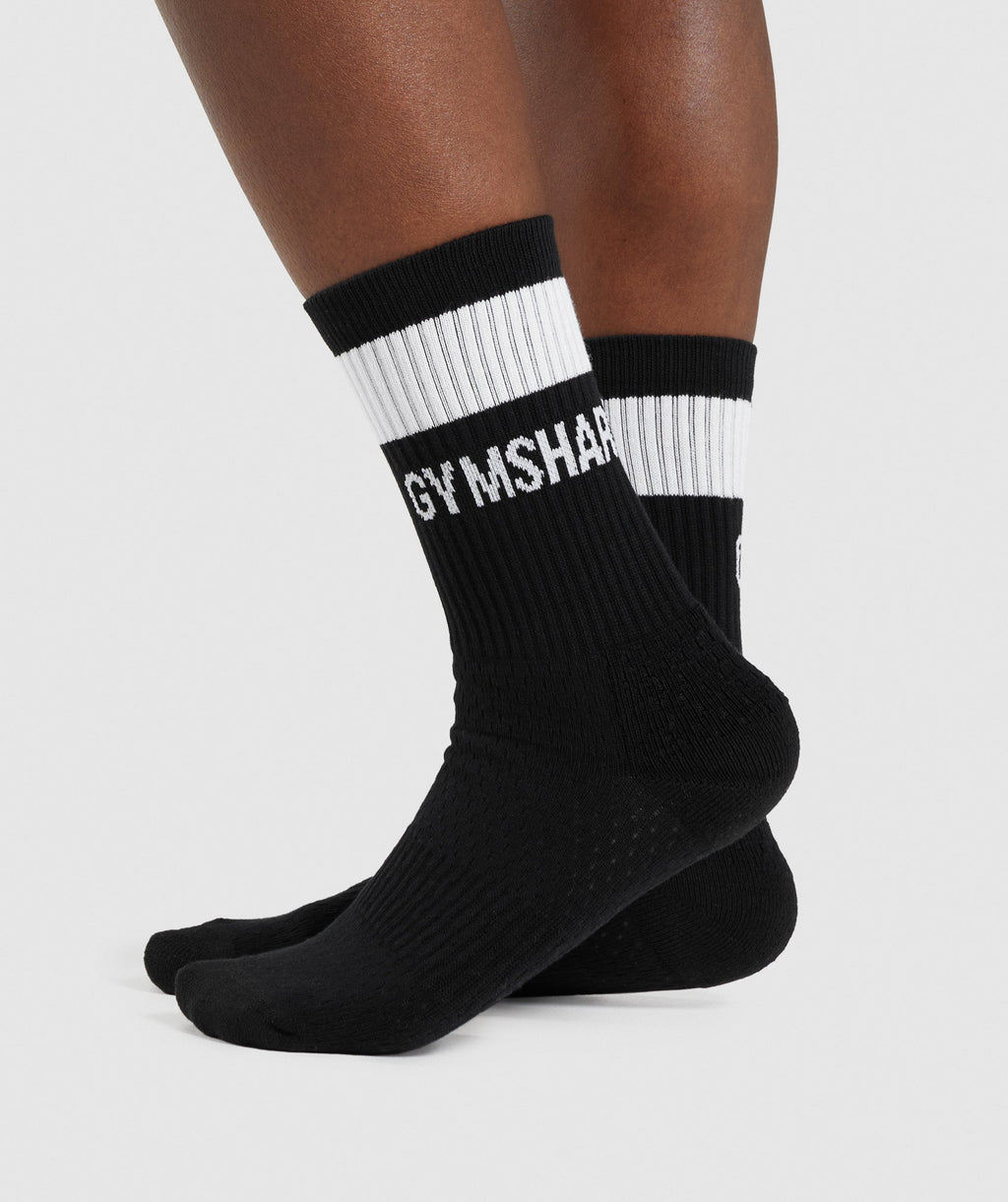 gymshark-crew-socks-1pk-black-aw21