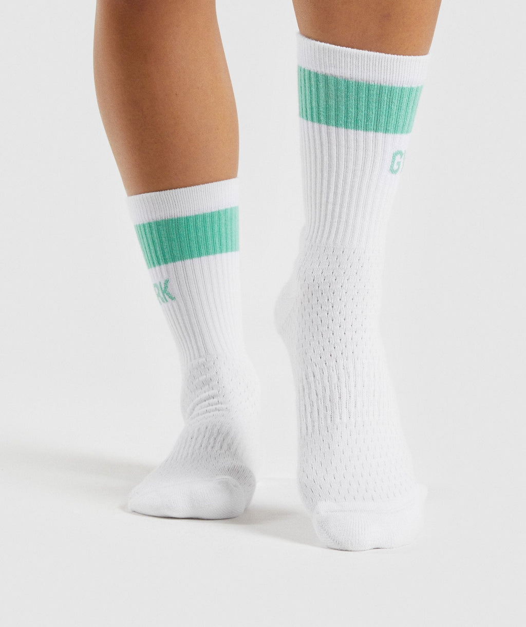 gymshark-crew-socks-1pk-white-light-green-aw21