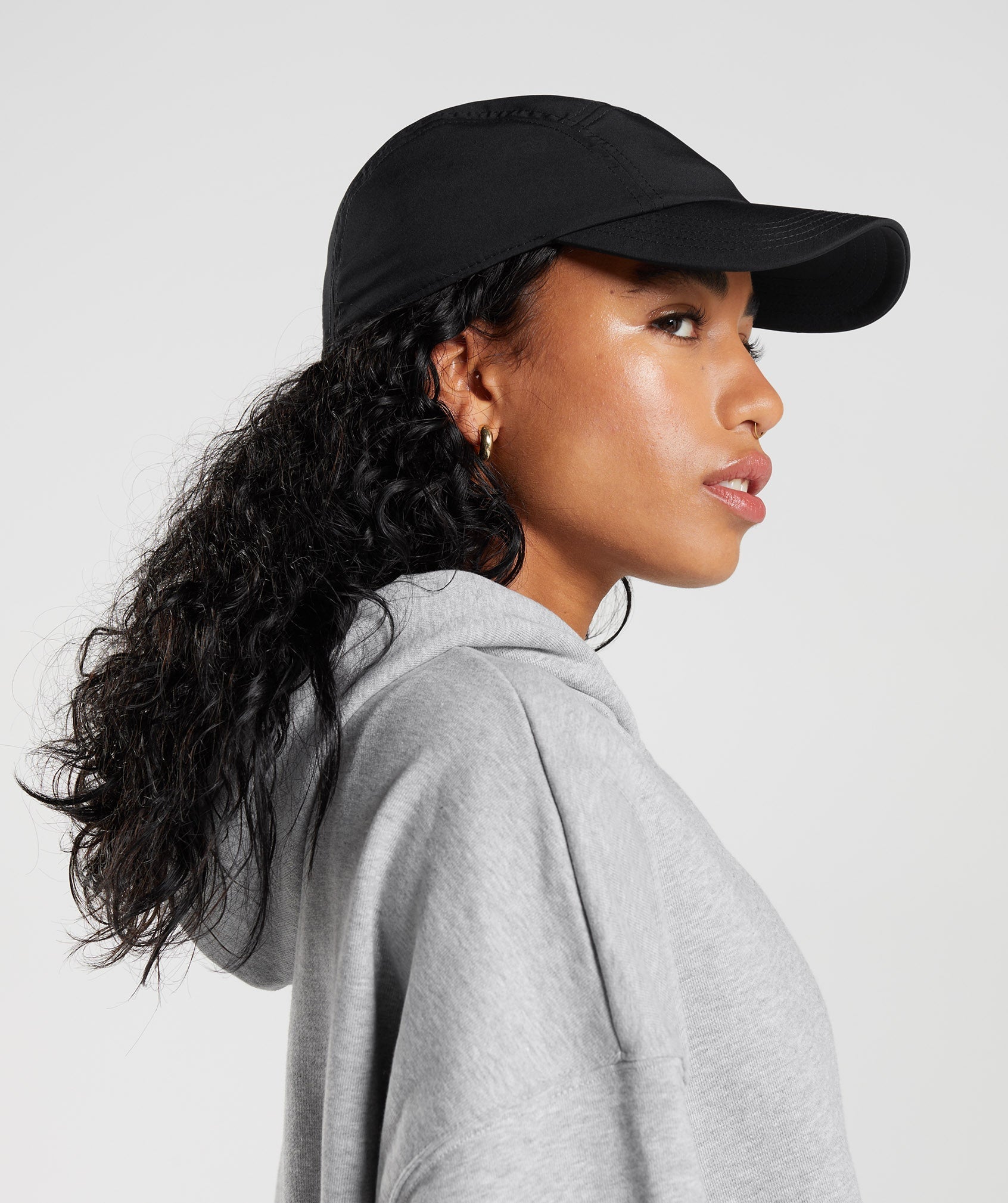 gymshark-logo-5-panel-cap-black-aw22