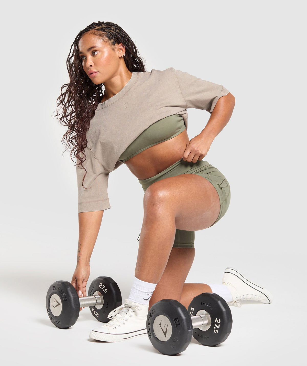 gymshark-66-washed-graphic-crop-top-linen-brown-ss25