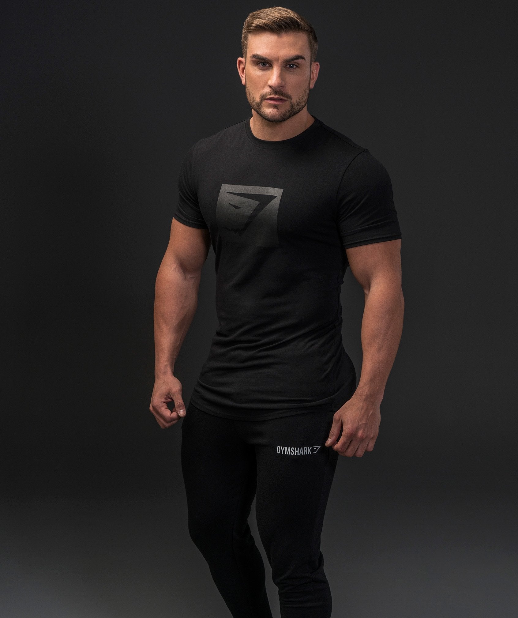 gymshark-blackout-t-shirt-black