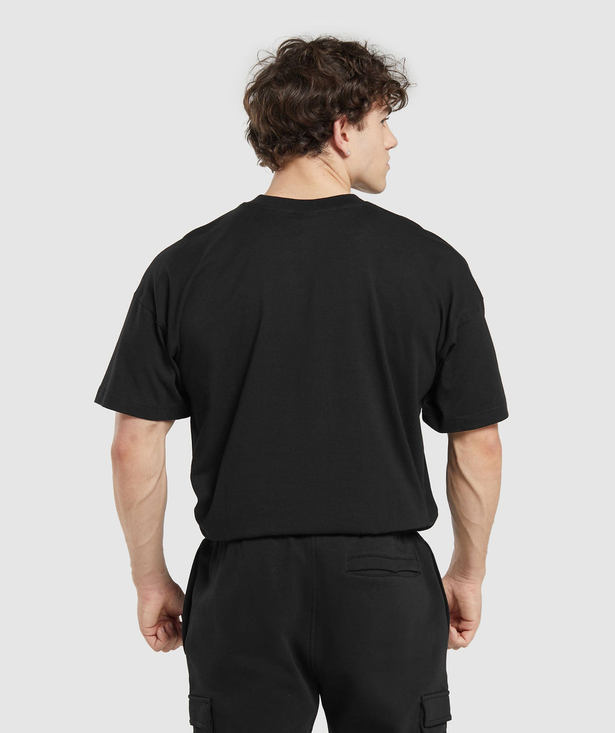 gymshark-lifting-apparel-t-shirt-black-aw23