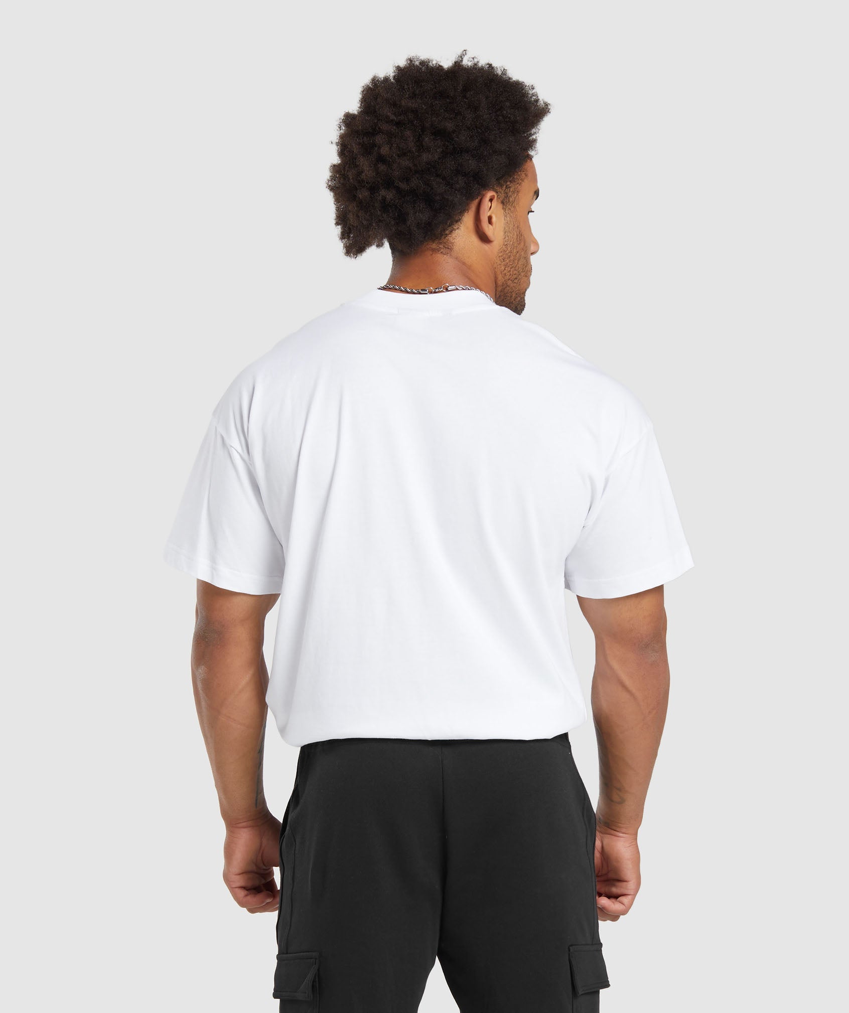 gymshark-lifting-apparel-t-shirt-white-aw23