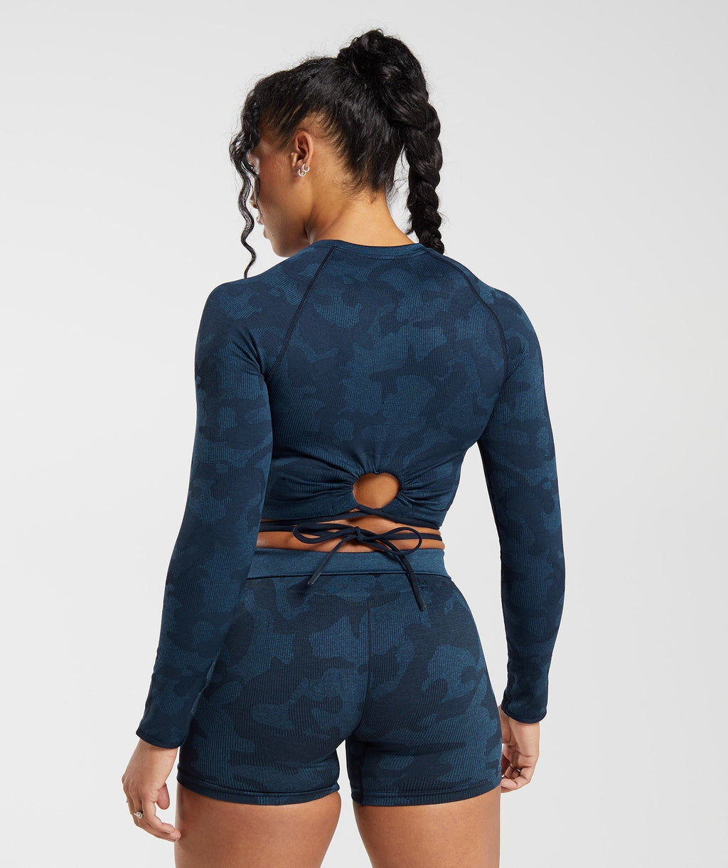 gymshark-adapt-camo-seamless-ribbed-long-sleeve-crop-top-midnight-blue-ash-blue-aw23