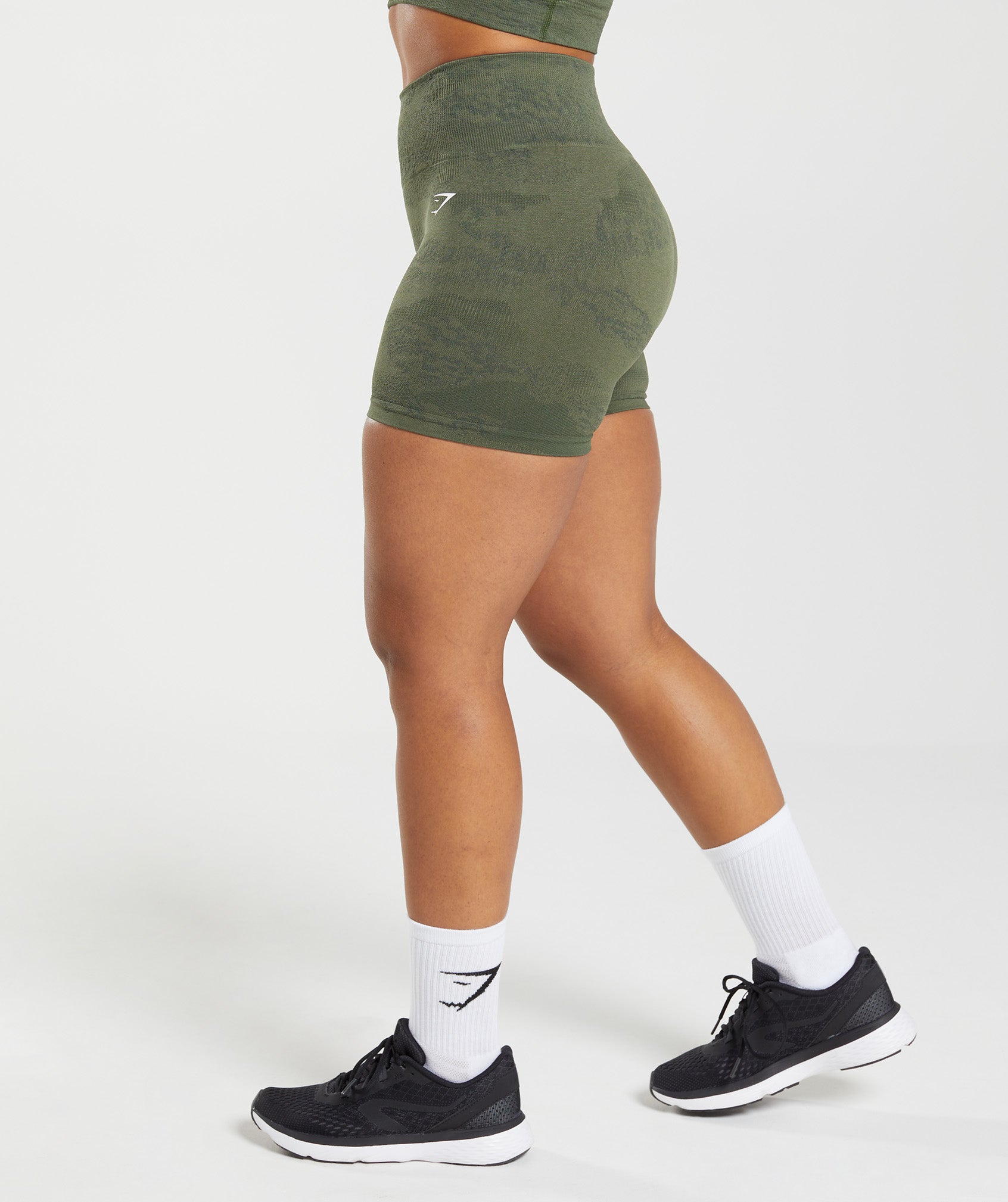 gymshark-adapt-camo-seamless-shorts-moss-olive-core-olive-aw22