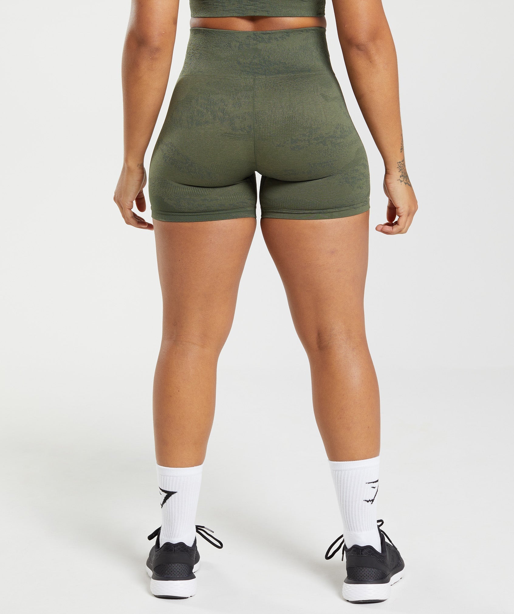 gymshark-adapt-camo-seamless-shorts-moss-olive-core-olive-aw22