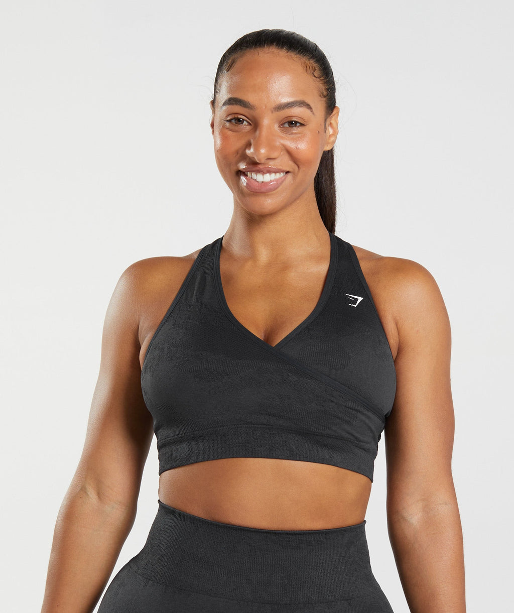 gymshark-adapt-camo-seamless-sports-bra-black-onyx-grey-aw22