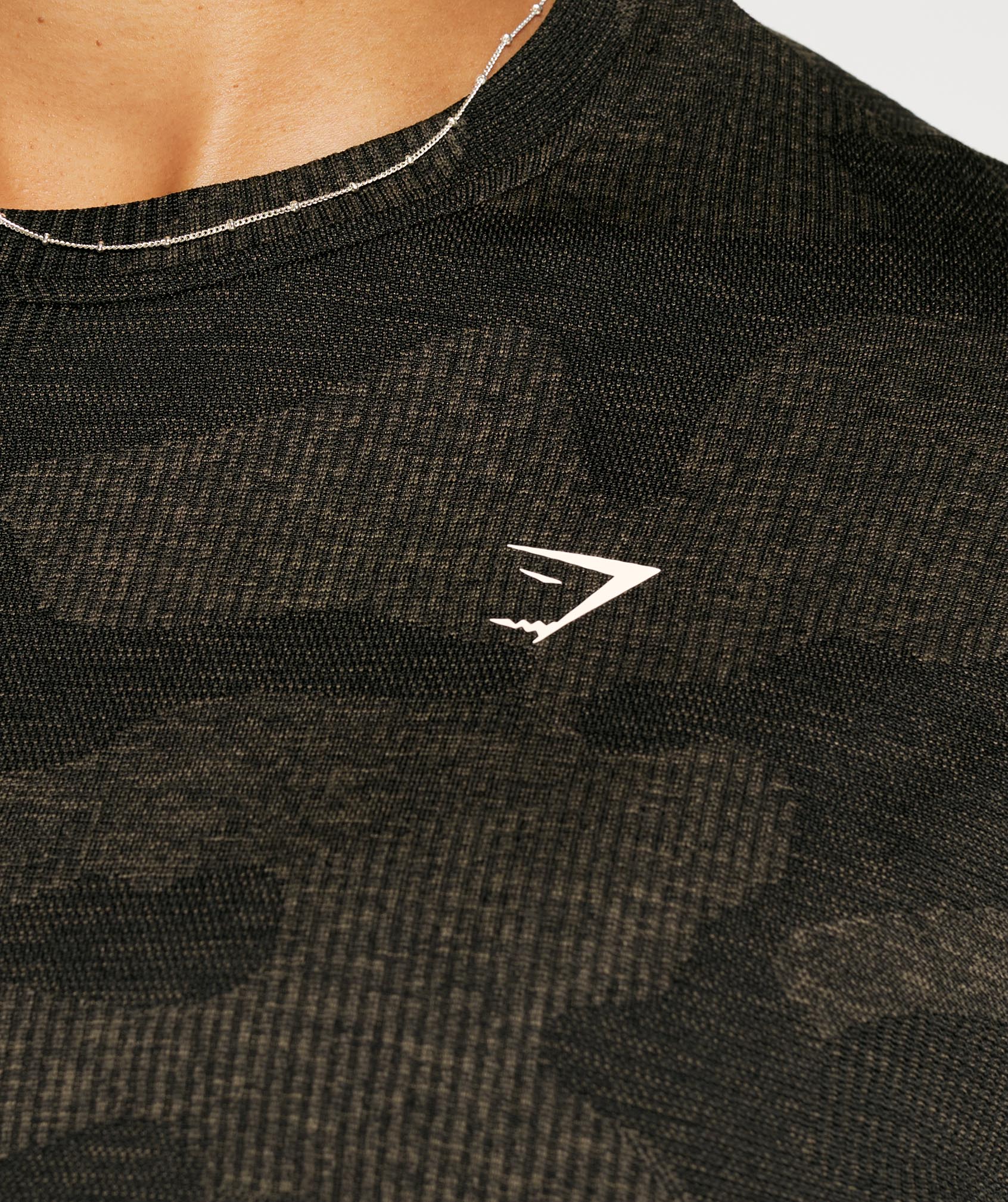gymshark-adapt-camo-seamless-ribbed-crop-top-black-camo-brown-aw23