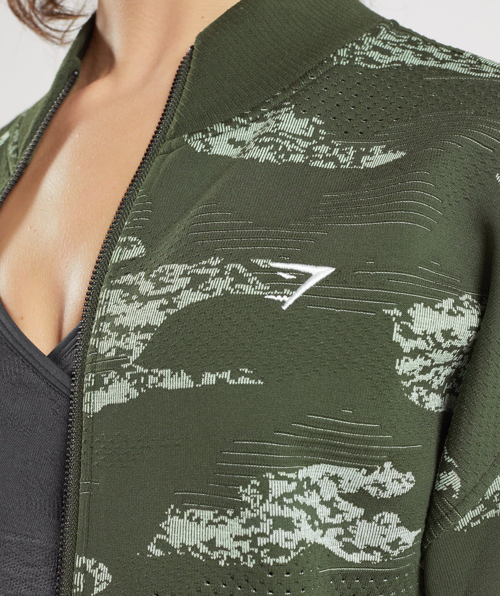 gymshark-adapt-camo-seamless-track-jacket-moss-olive-aloe-green-aw22