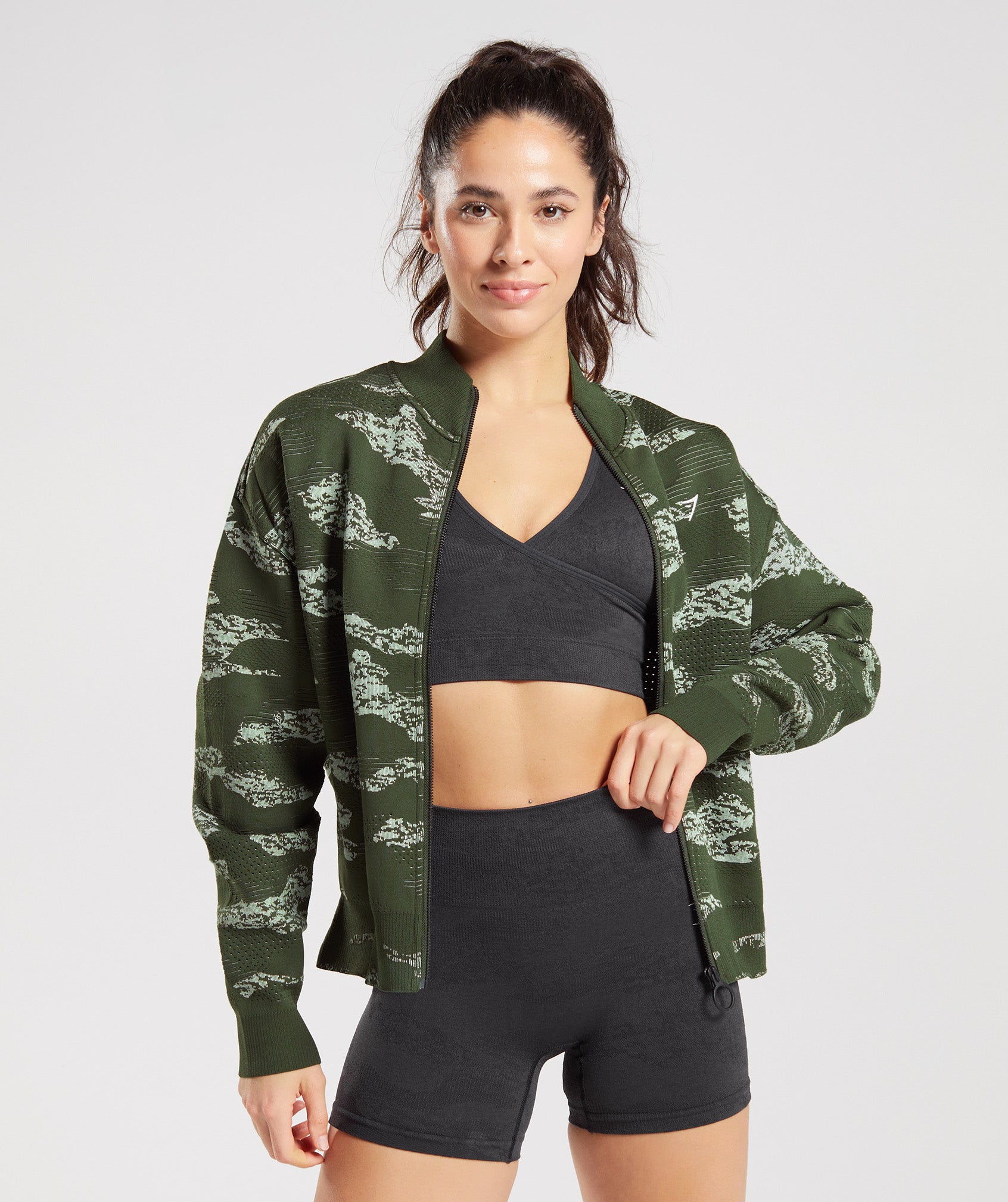 gymshark-adapt-camo-seamless-track-jacket-moss-olive-aloe-green-aw22