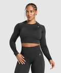gymshark-adapt-seamless-long-sleeve-crop-top-fleck-black
