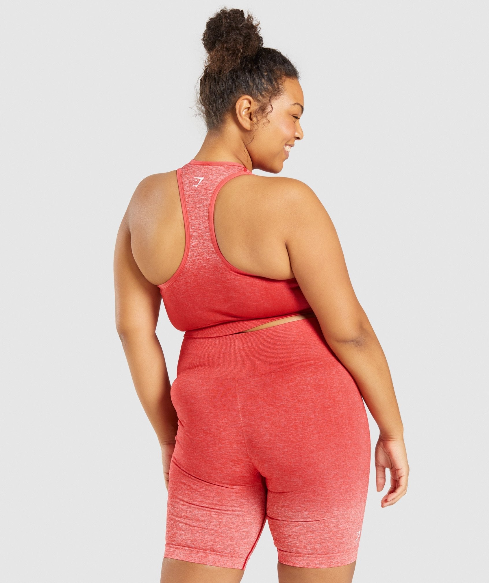 gymshark-adapt-ombre-sports-bra-red-marl-red