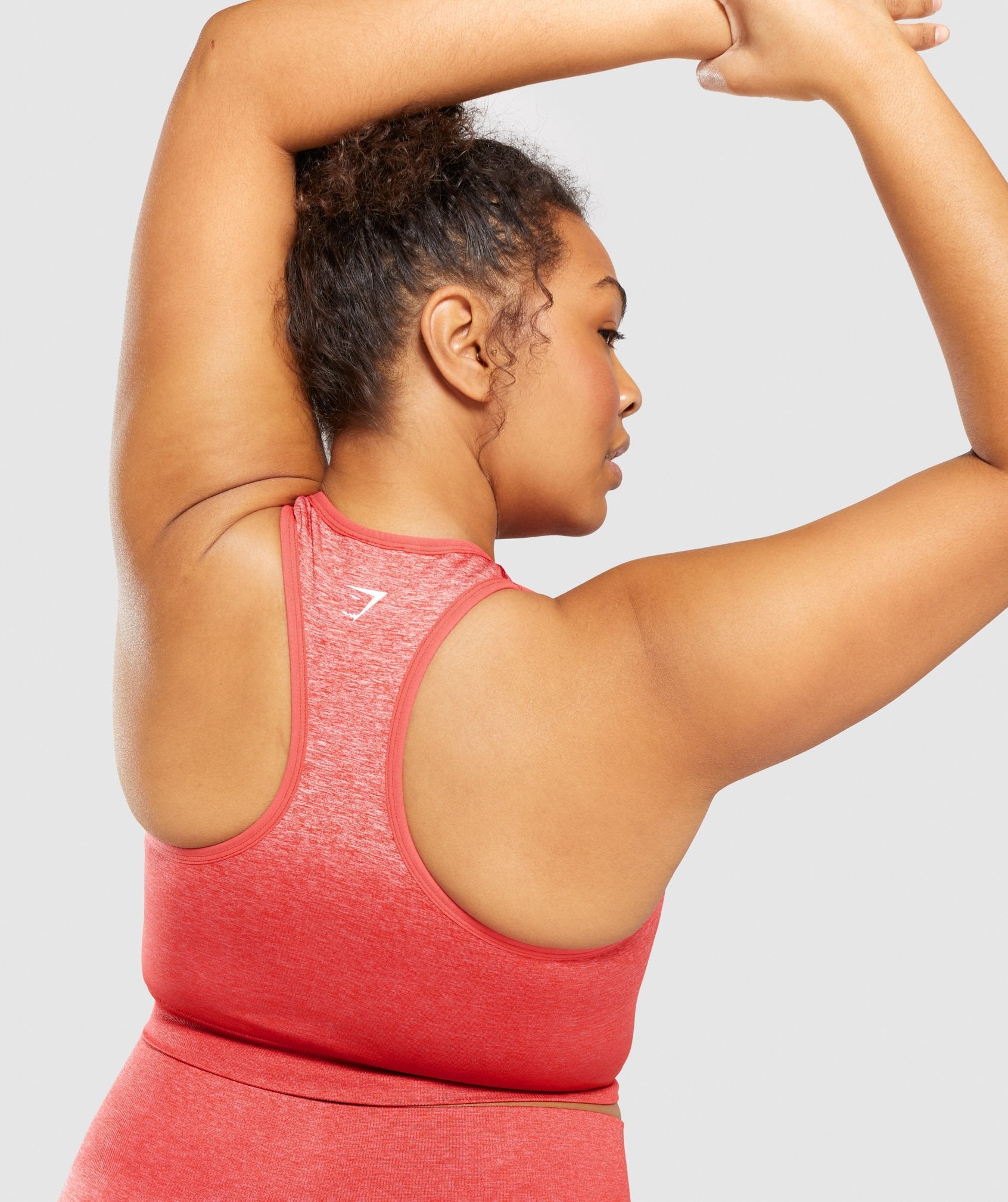gymshark-adapt-ombre-sports-bra-red-marl-red
