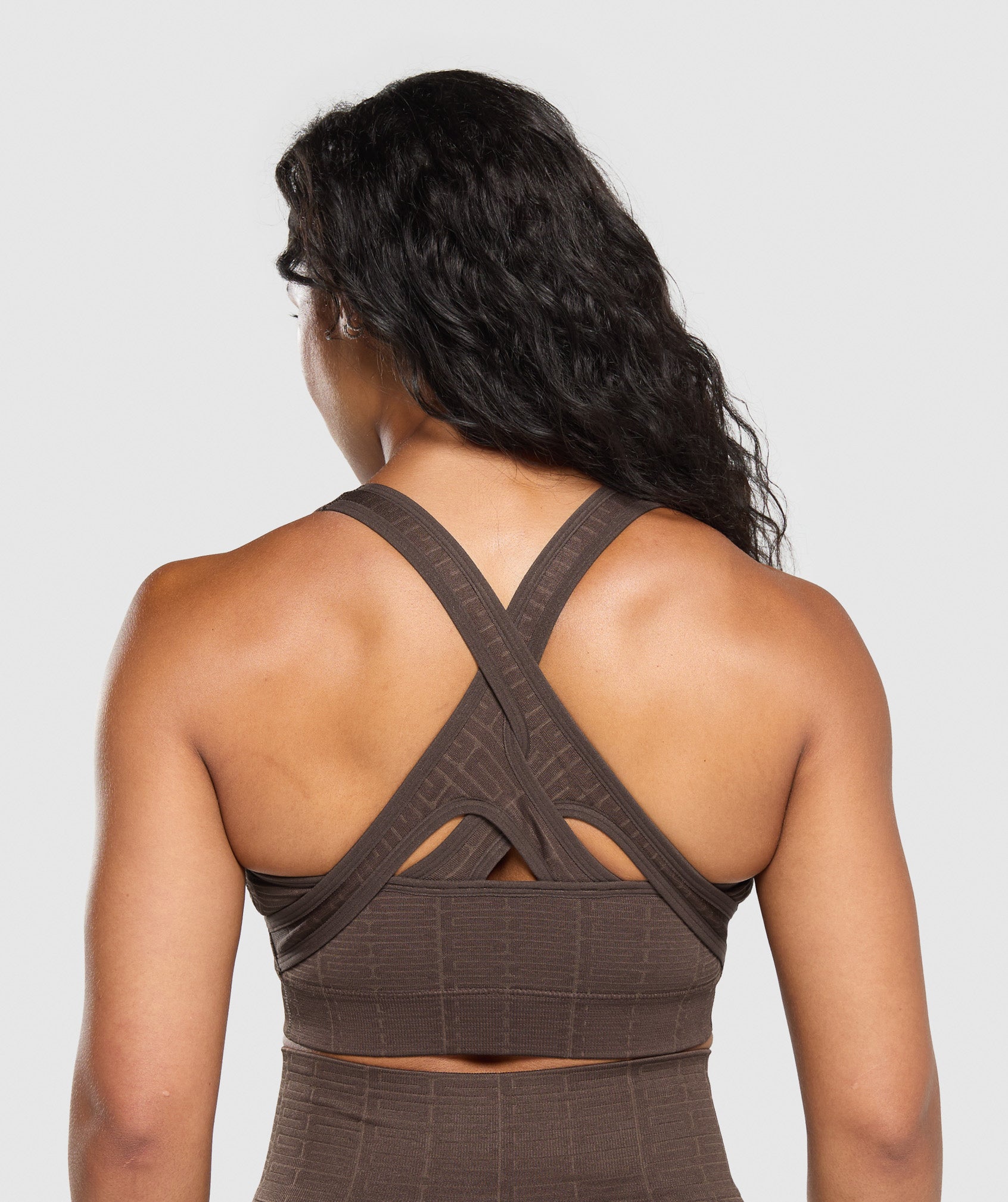 gymshark-adapt-monogram-seamless-sports-bra-brown-aw24