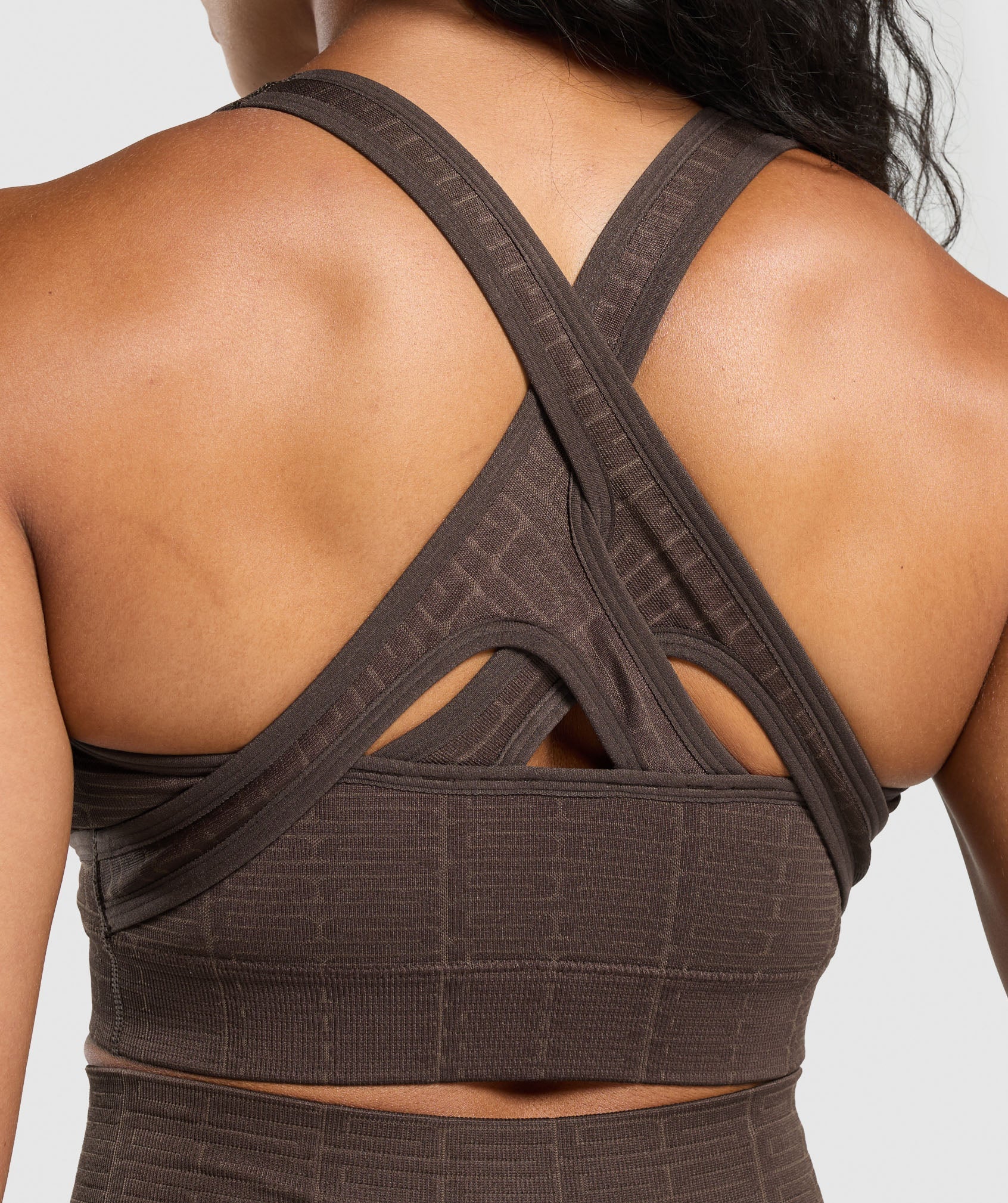 gymshark-adapt-monogram-seamless-sports-bra-brown-aw24