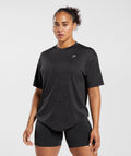 gymshark-adapt-pattern-seamless-loose-top-black-graphite-grey-aw23