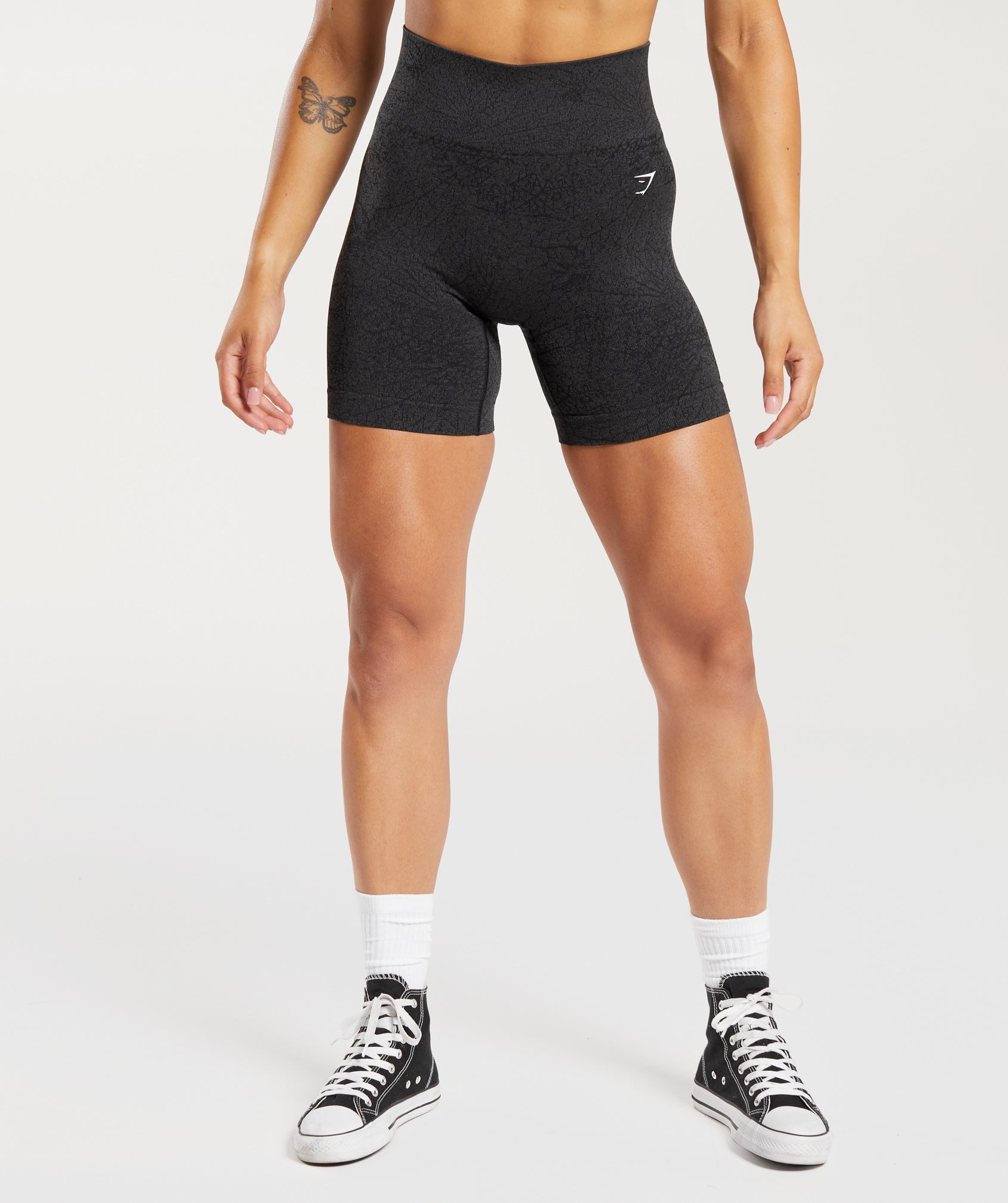 gymshark-adapt-pattern-seamless-shorts-black-graphite-grey-aw23