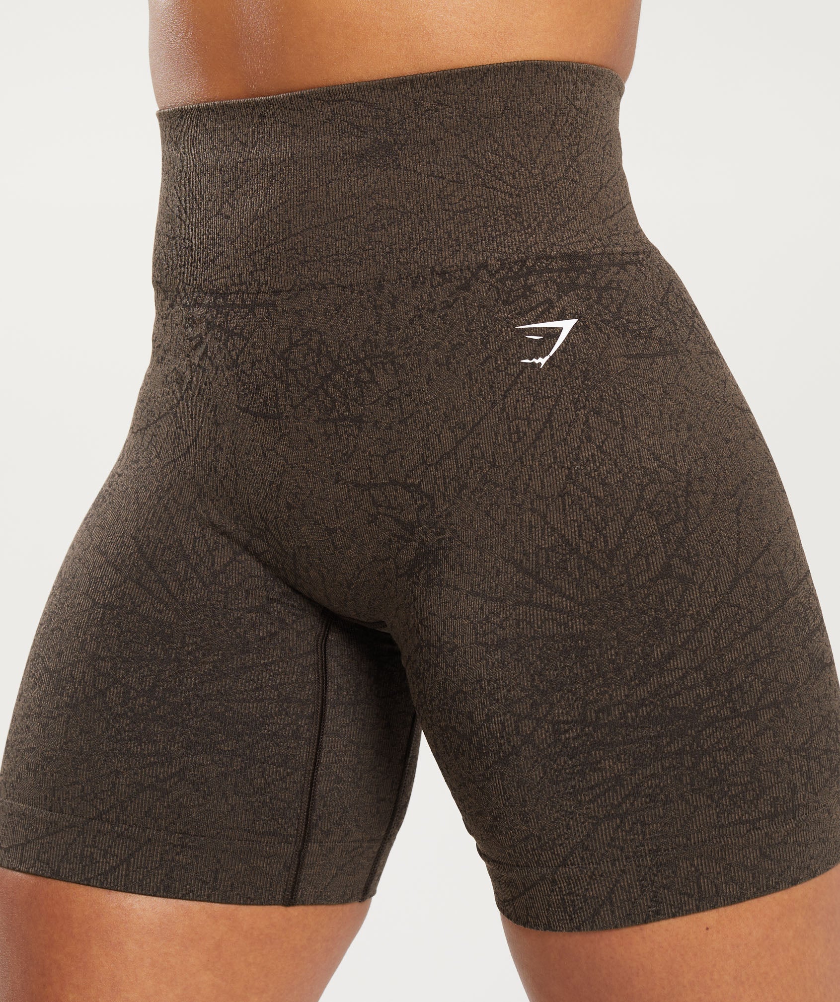 gymshark-adapt-pattern-seamless-shorts-woodland-brown-soul-brown-aw23