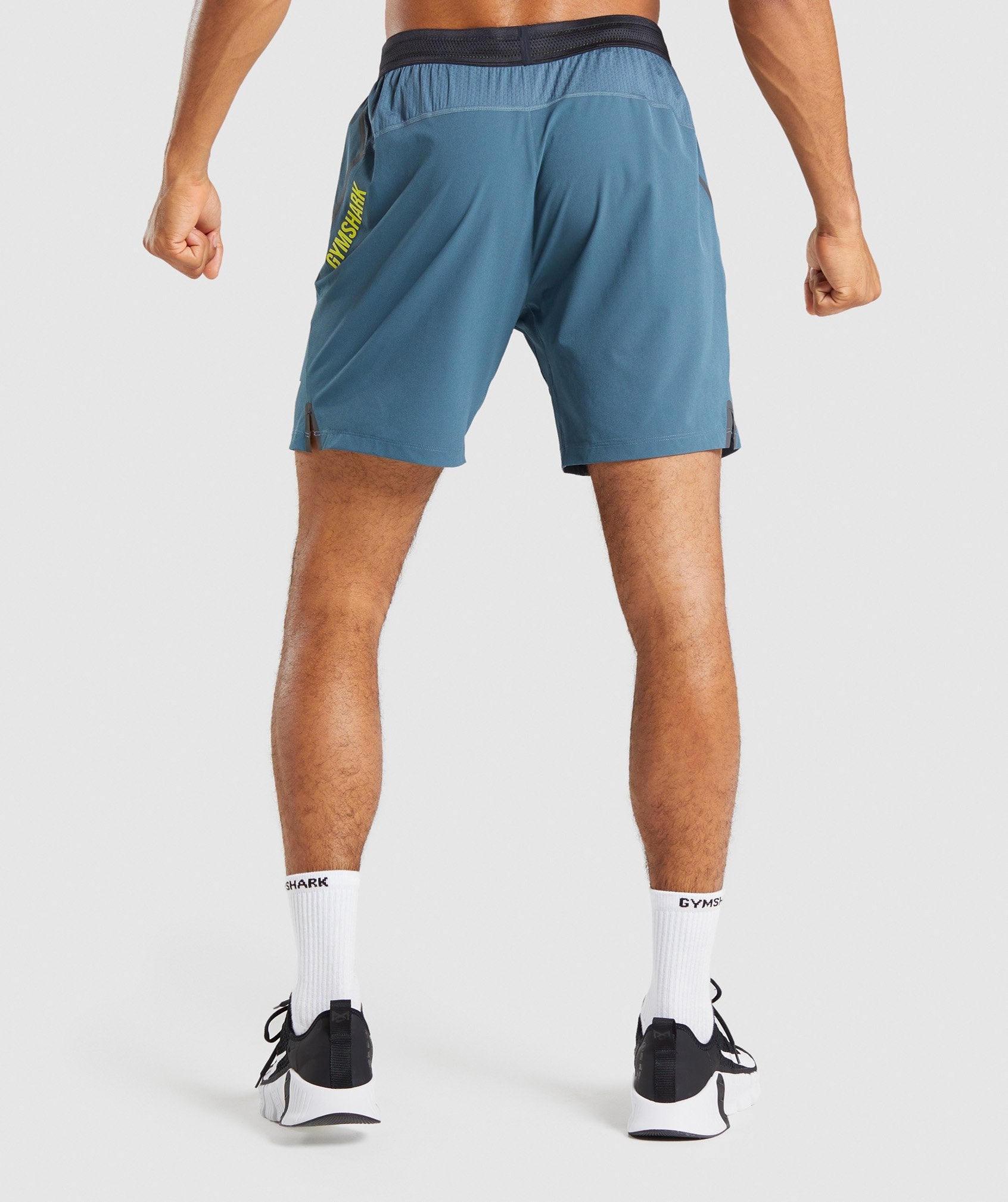 gymshark-apex-shorts-teal