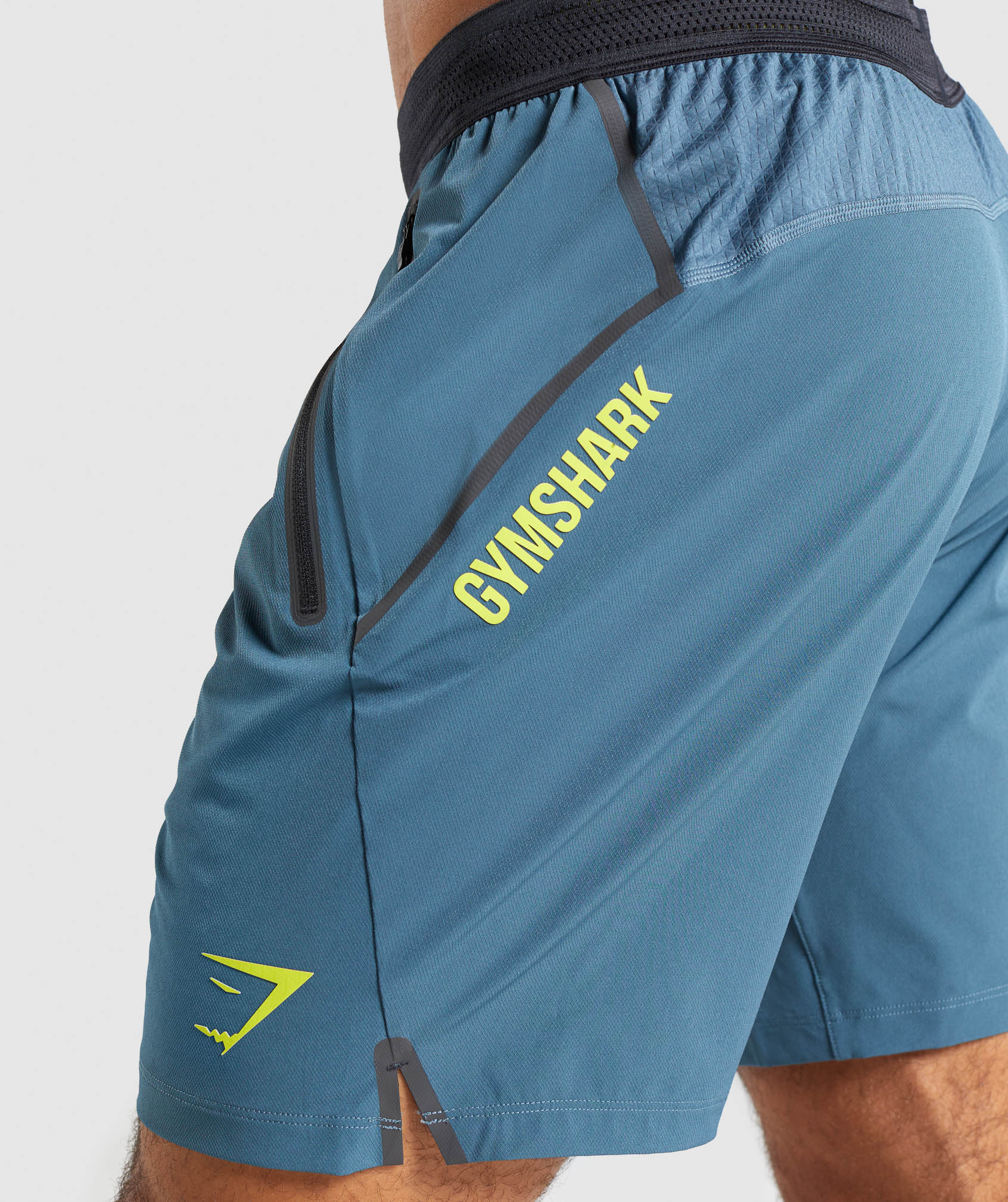 gymshark-apex-shorts-teal