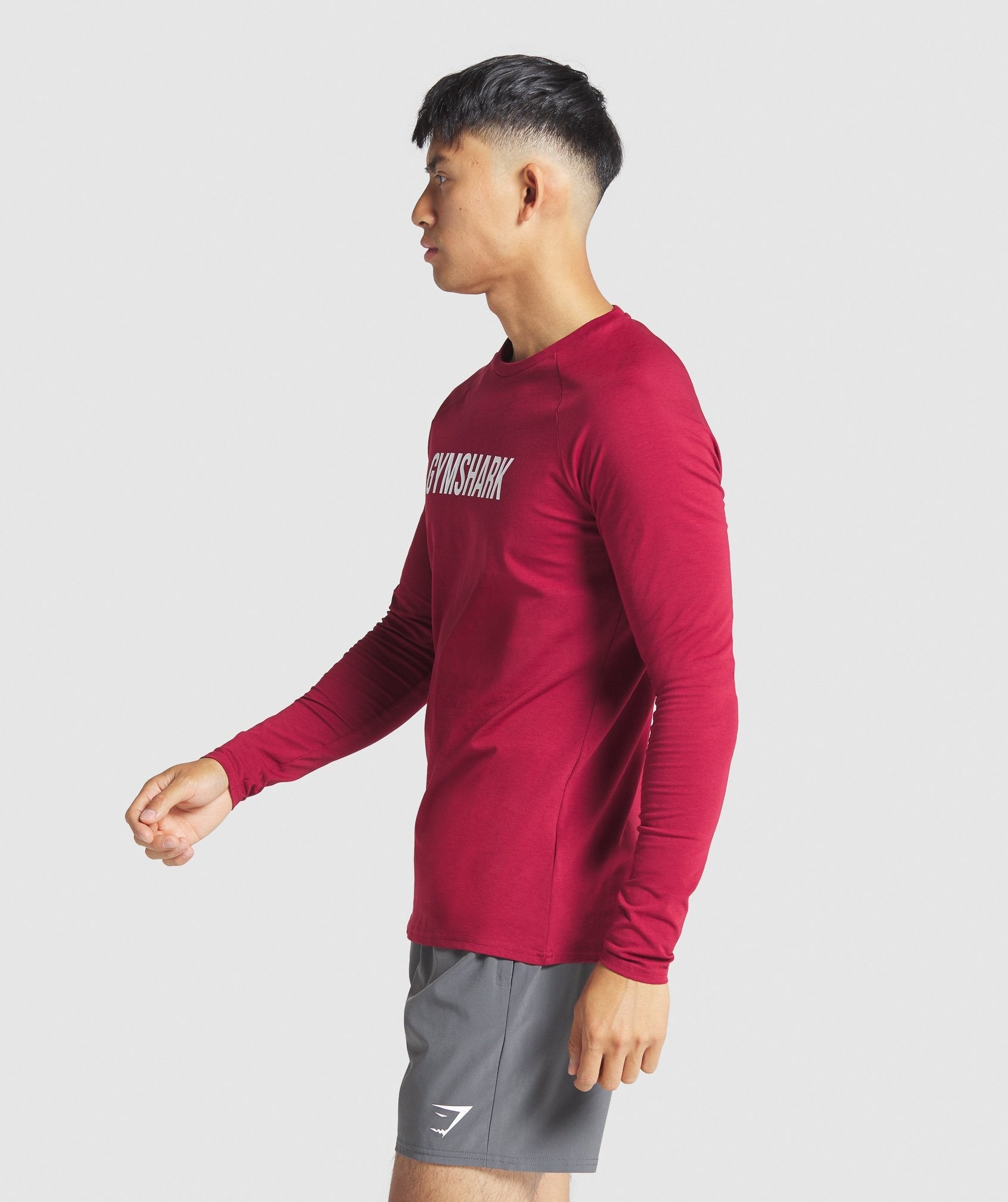 gymshark-apollo-long-sleeve-t-shirt-burgundy