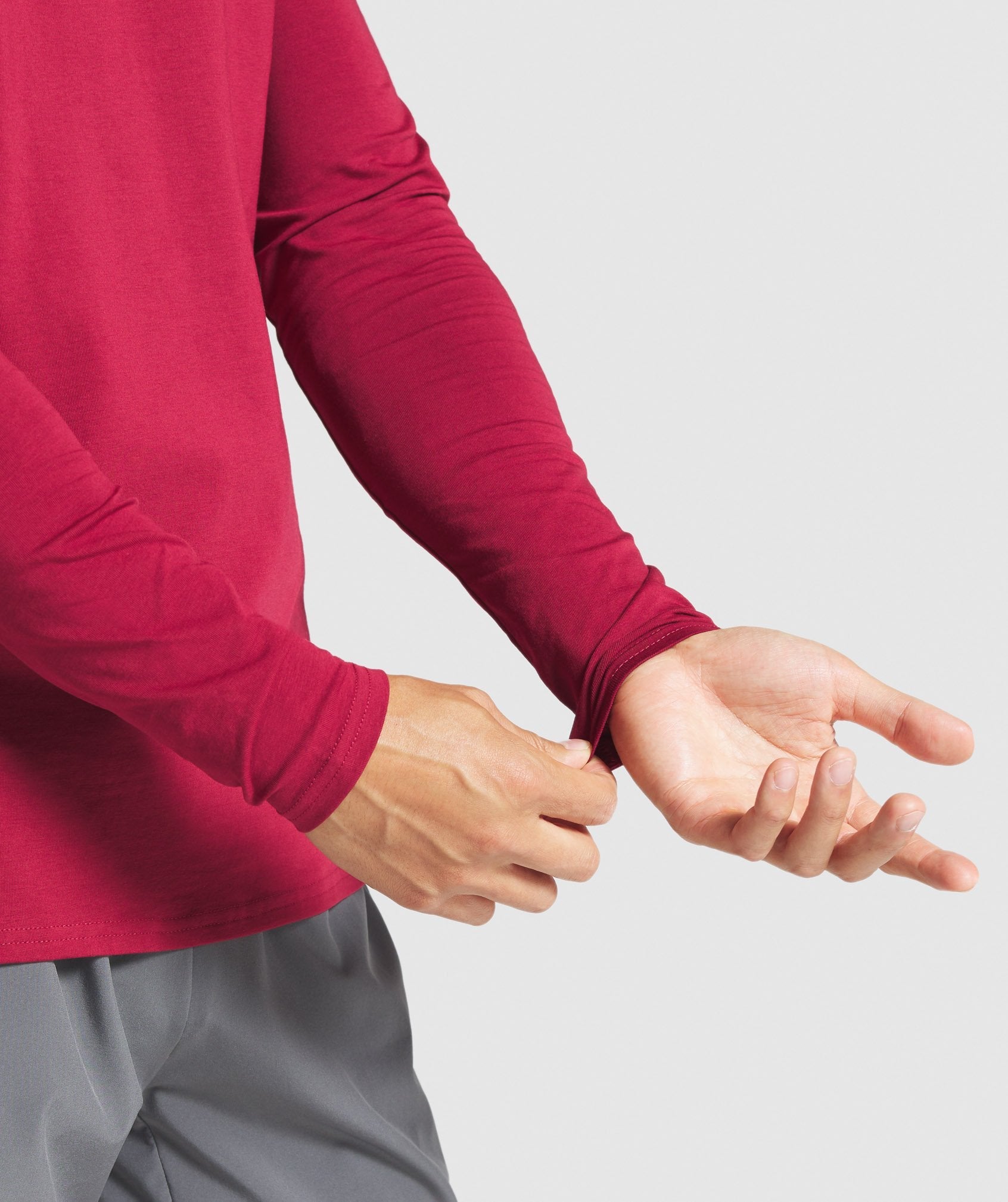 gymshark-apollo-long-sleeve-t-shirt-burgundy