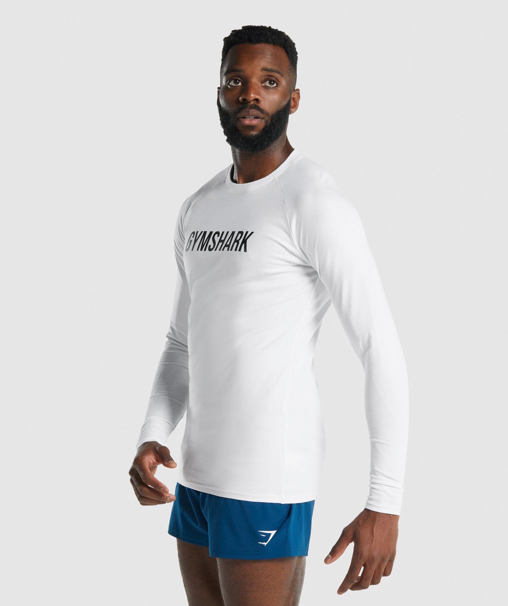 gymshark-apollo-long-sleeve-muscle-fit-t-shirt-white-logo