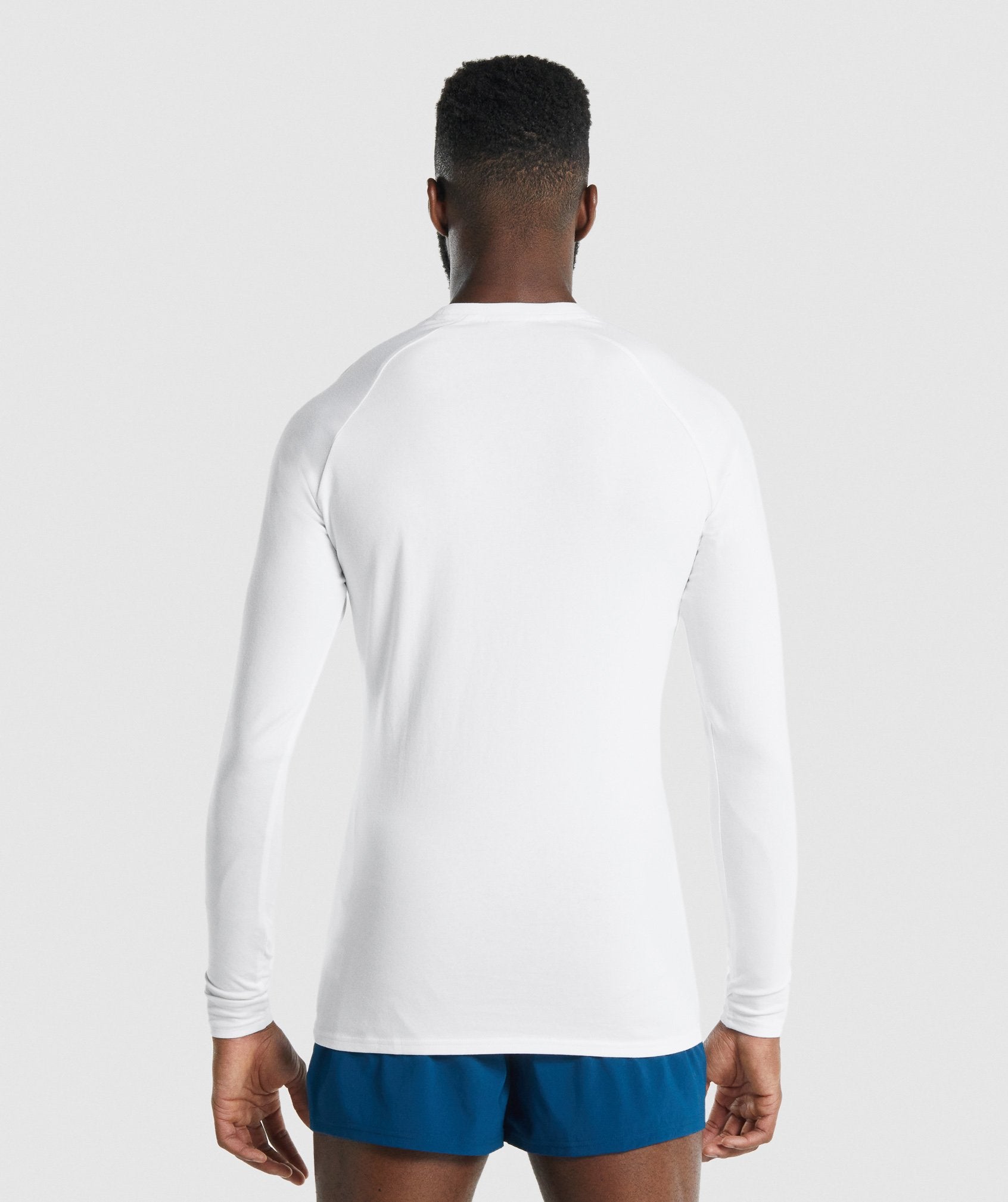 gymshark-apollo-long-sleeve-muscle-fit-t-shirt-white-logo