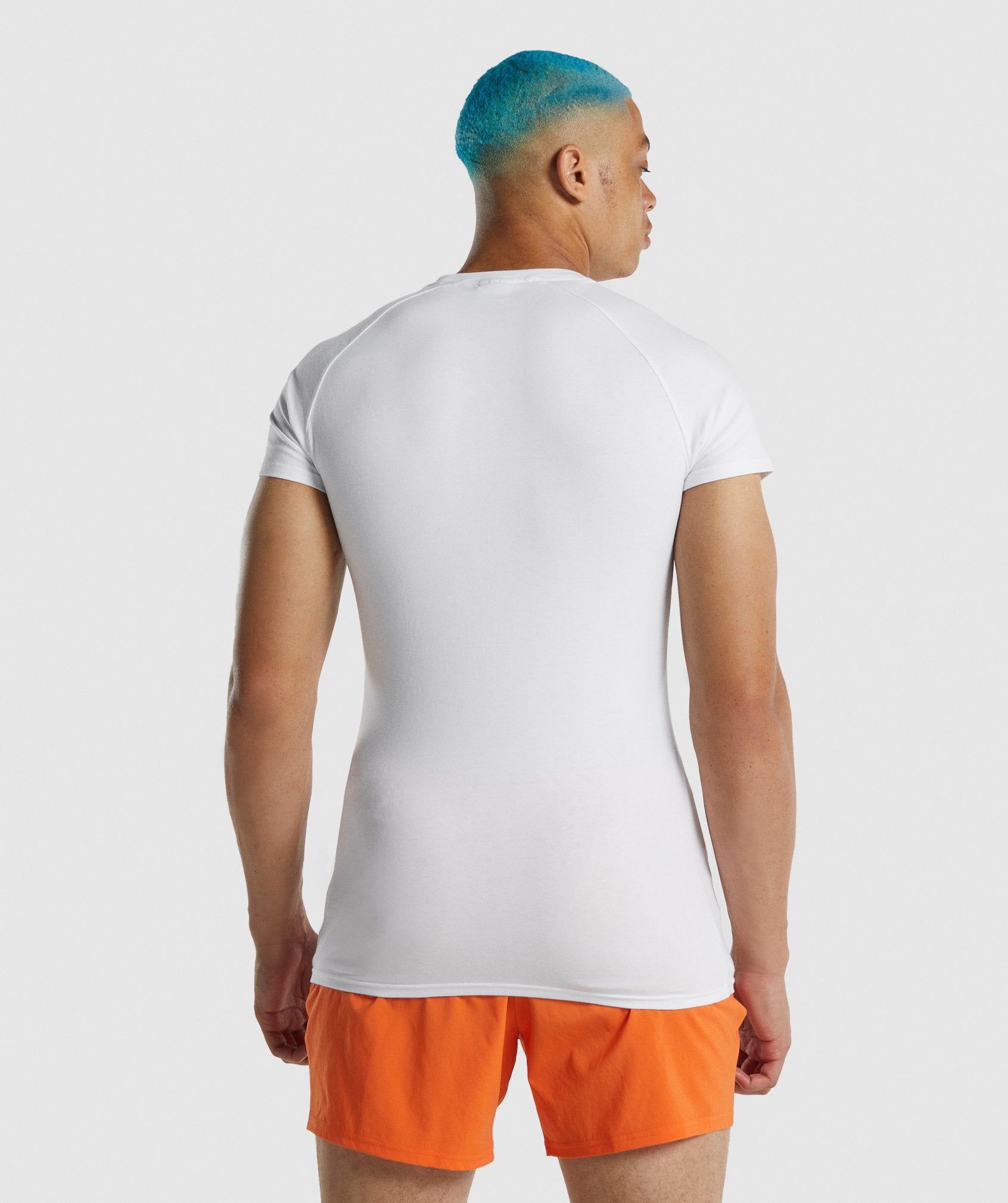 gymshark-apollo-muscle-fit-t-shirt-white-logo
