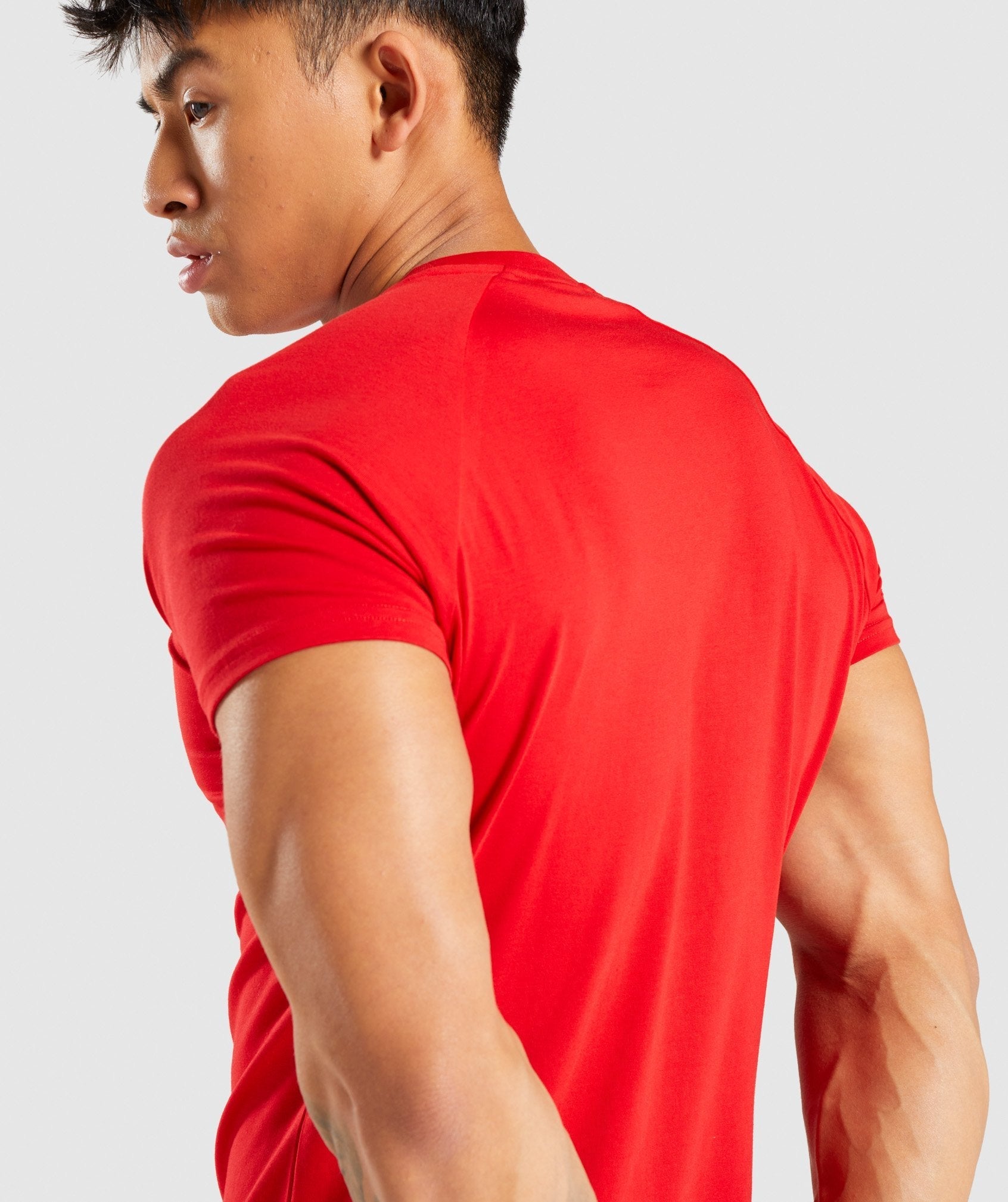 gymshark-apollo-t-shirt-muscle-fit-red