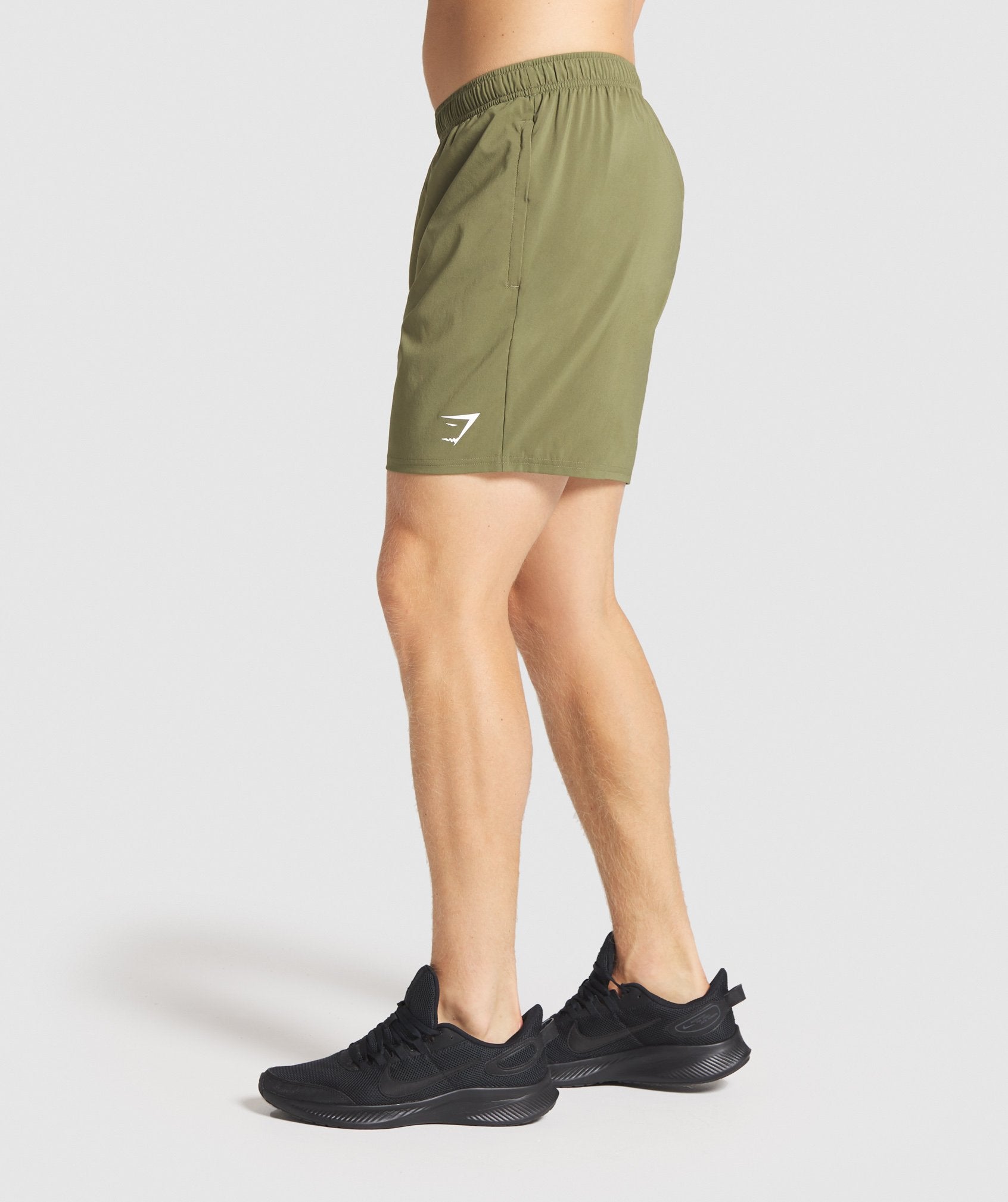 gymshark-arrival-shorts-dark-green
