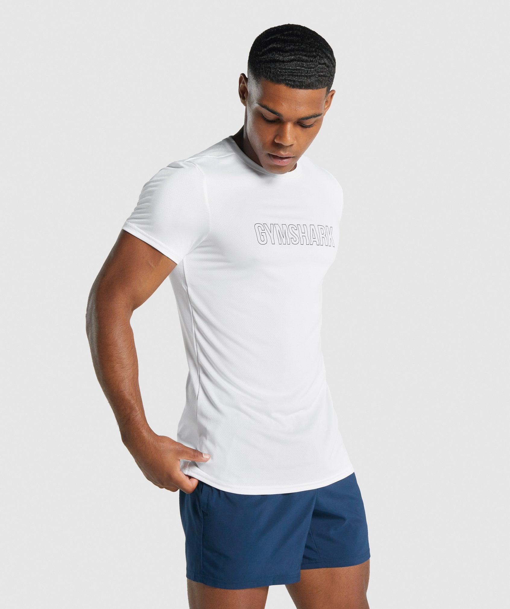 gymshark-arrival-graphic-t-shirt-white-aw21