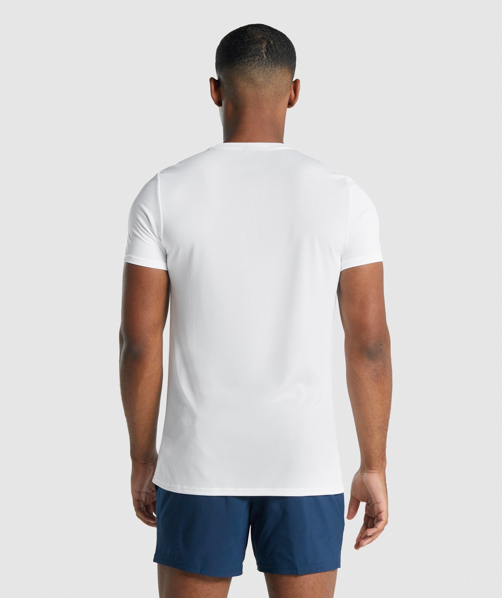 gymshark-arrival-graphic-t-shirt-white-aw21