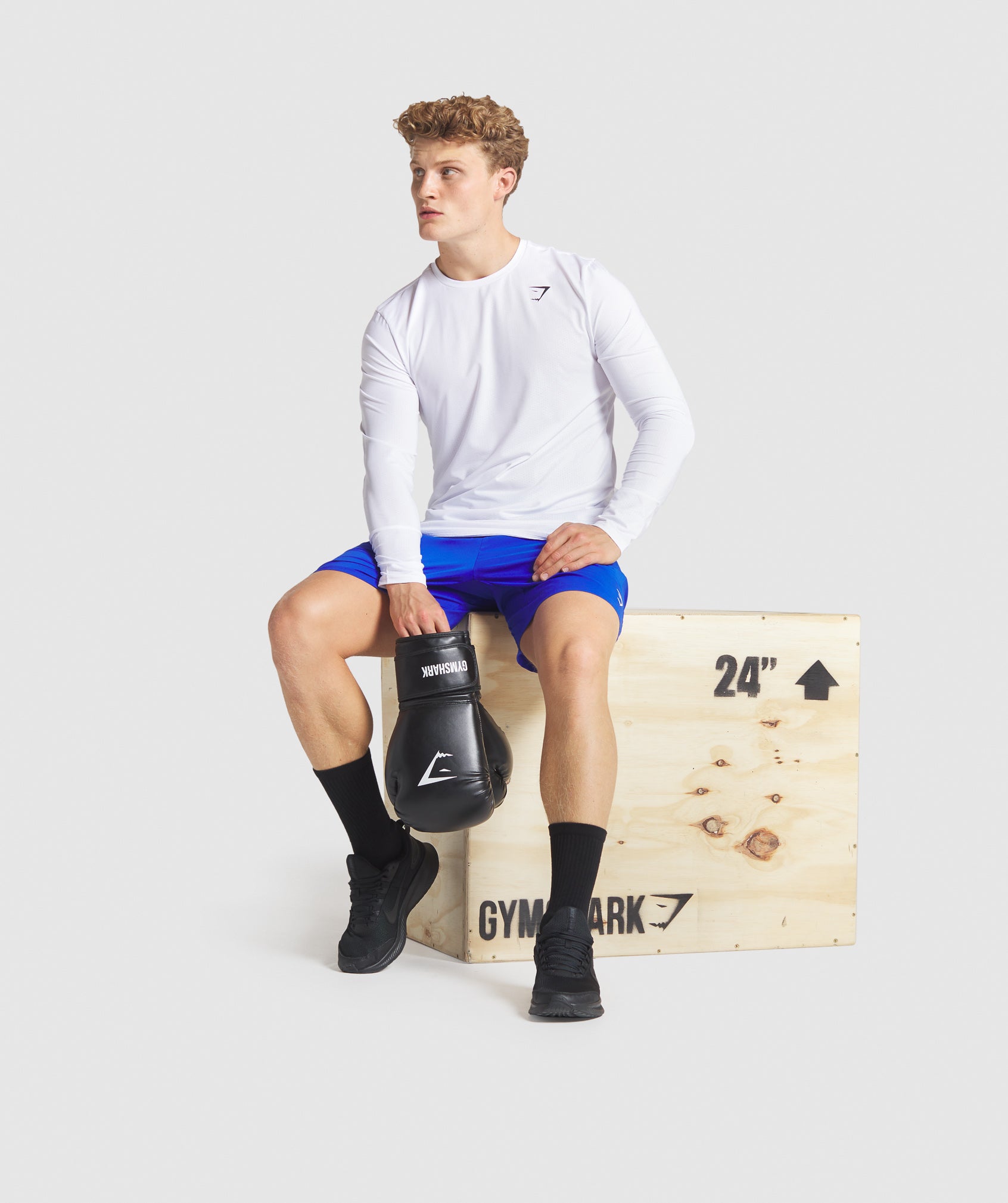 gymshark-arrival-long-sleeve-t-shirt-white