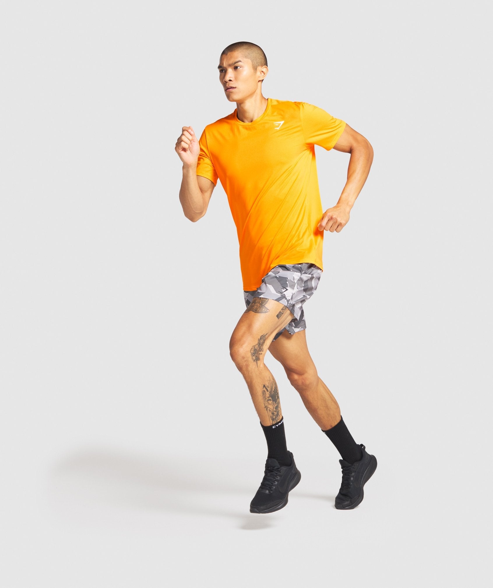 gymshark-arrival-t-shirt-yellow
