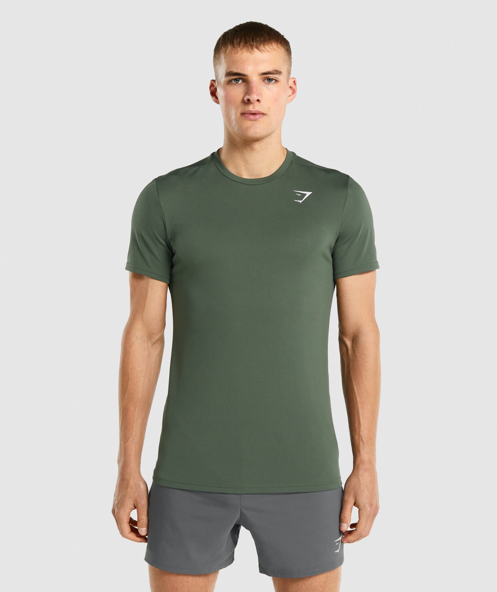 gymshark-arrival-t-shirt-green-gsaw21