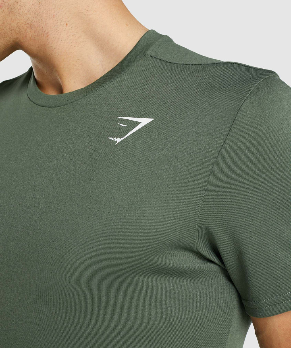 gymshark-arrival-t-shirt-green-gsaw21