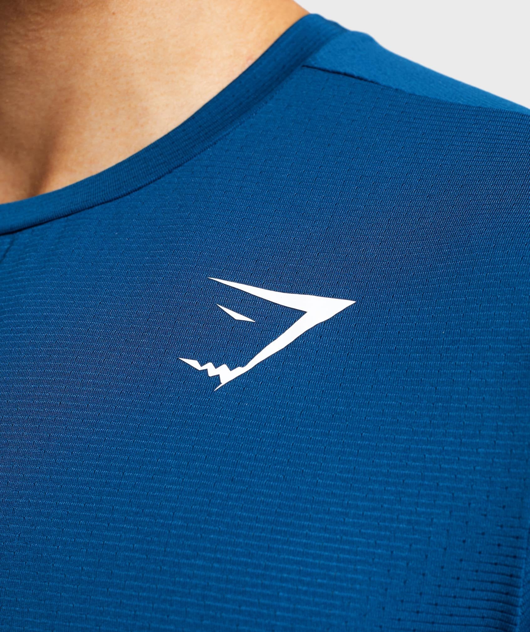 gymshark-arrival-long-sleeve-t-shirt-petrol-blue